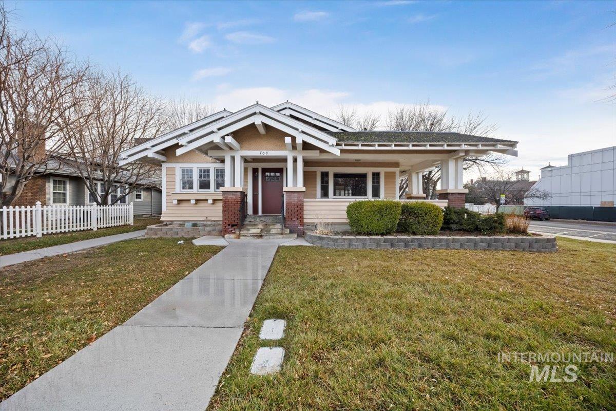 708 Shoshone St, Twin Falls, Idaho 83301, Business/Commercial For Sale, Price $475,000,MLS 98971443