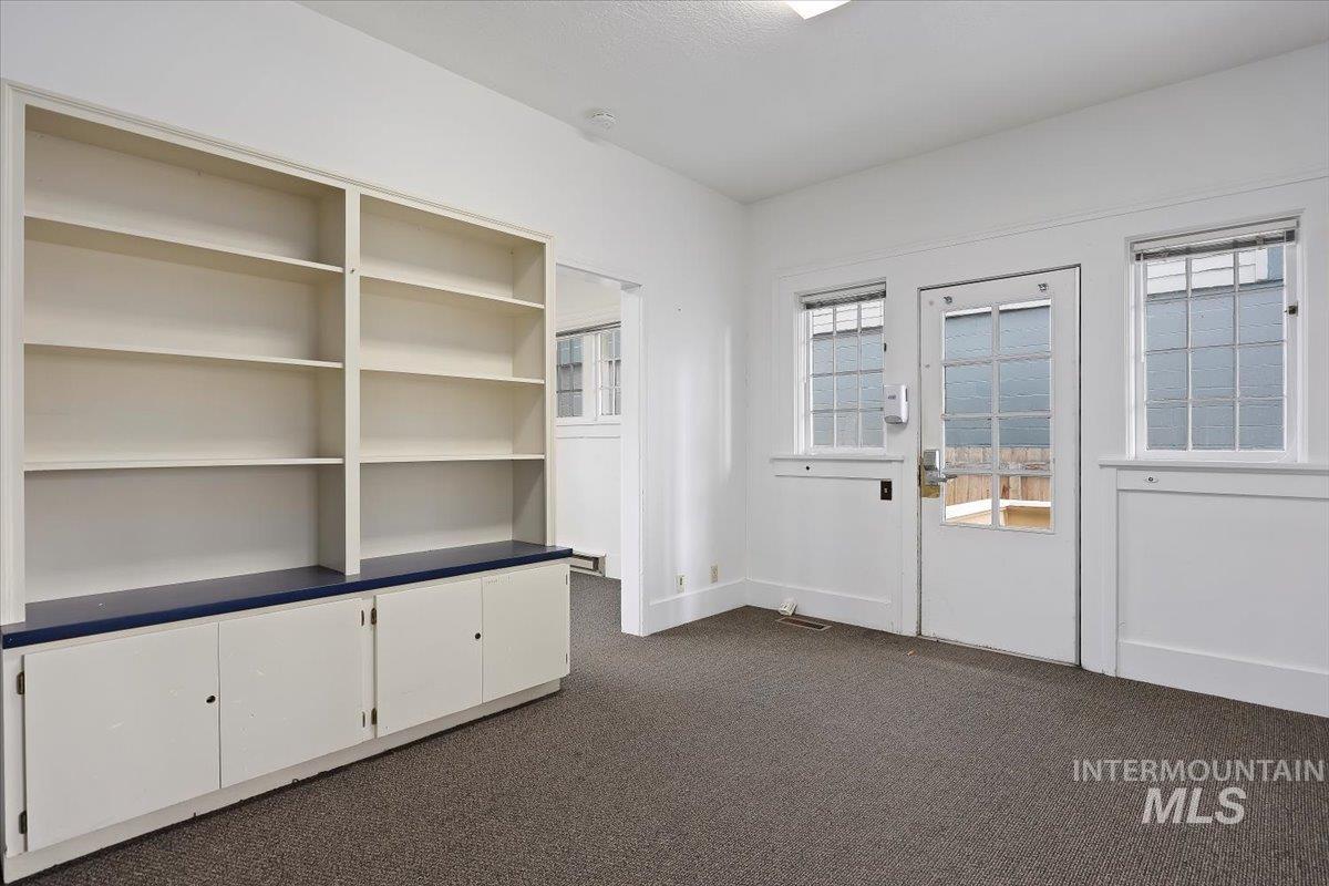 708 Shoshone St, Twin Falls, Idaho 83301, Business/Commercial For Sale, Price $475,000,MLS 98971443