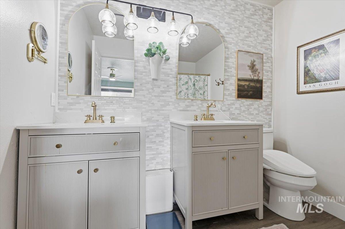 157 E Bay Owl, Kuna, Idaho 83634, 3 Bedrooms, 2 Bathrooms, Residential For Sale, Price $397,000,MLS 98971444