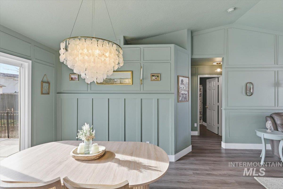 157 E Bay Owl, Kuna, Idaho 83634, 3 Bedrooms, 2 Bathrooms, Residential For Sale, Price $397,000,MLS 98971444