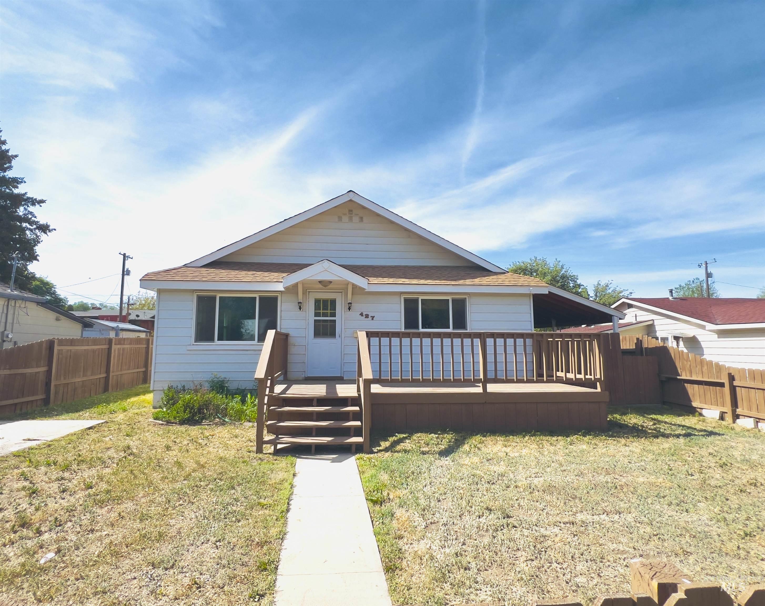 427 W 6th Ave, Jerome, Idaho 83338, 2 Bedrooms, 2 Bathrooms, Residential For Sale, Price $275,000,MLS 98971445