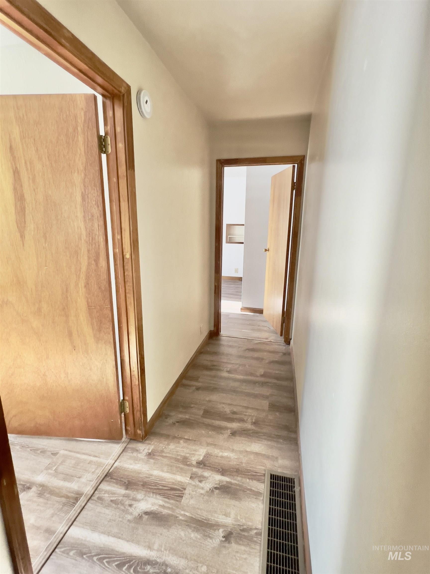 427 W 6th Ave, Jerome, Idaho 83338, 2 Bedrooms, 2 Bathrooms, Residential For Sale, Price $289,000,MLS 98971445