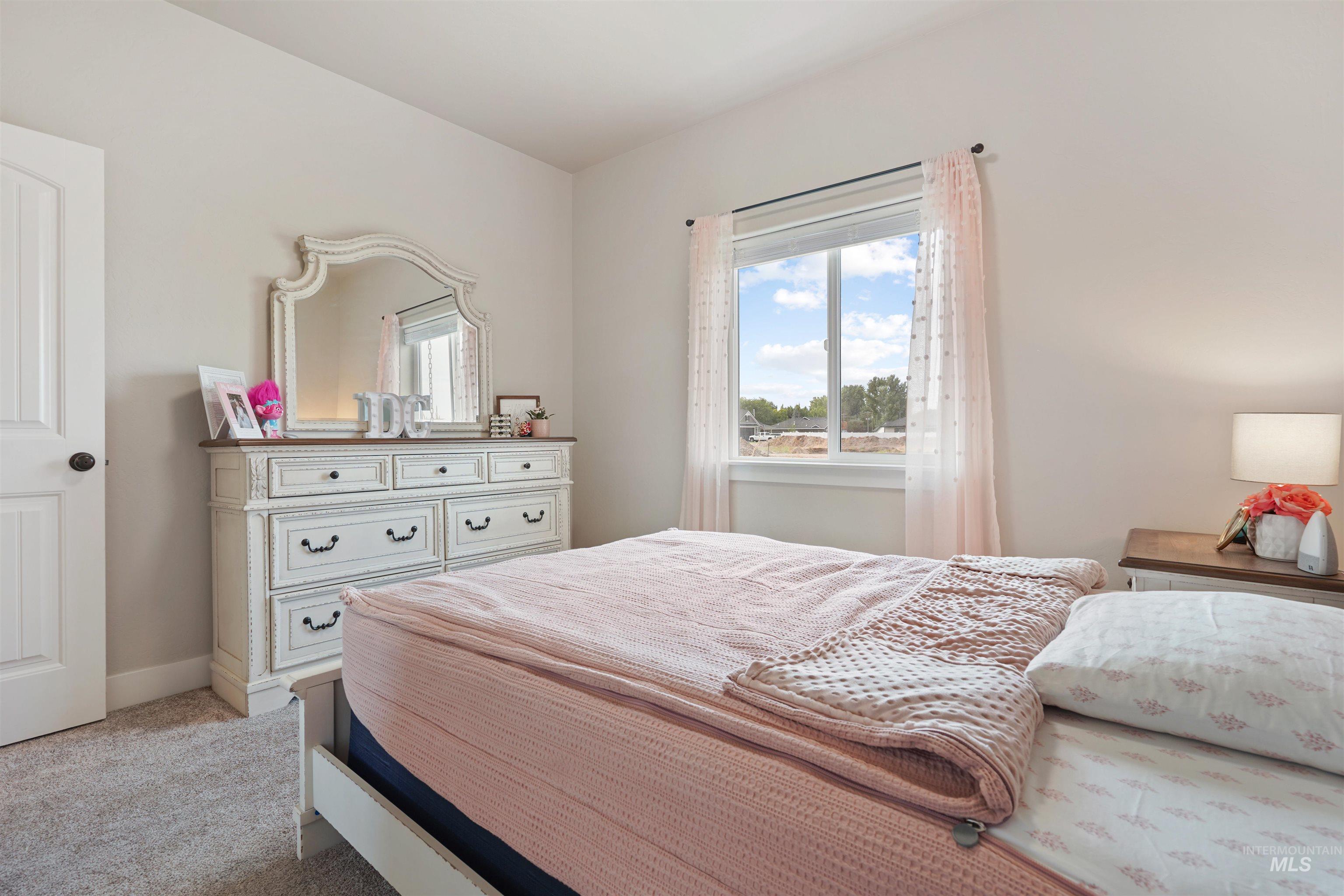 561 Biscotti Loop, Heyburn, Idaho 83336, 5 Bedrooms, 3 Bathrooms, Residential For Sale, Price $535,000,MLS 98971446