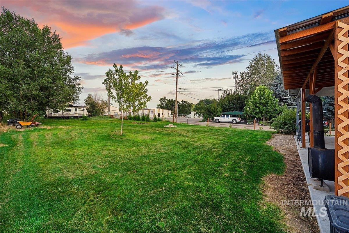 1616 Florida, Nampa, Idaho 83686, 3 Bedrooms, 2 Bathrooms, Residential For Sale, Price $499,900,MLS 98971447