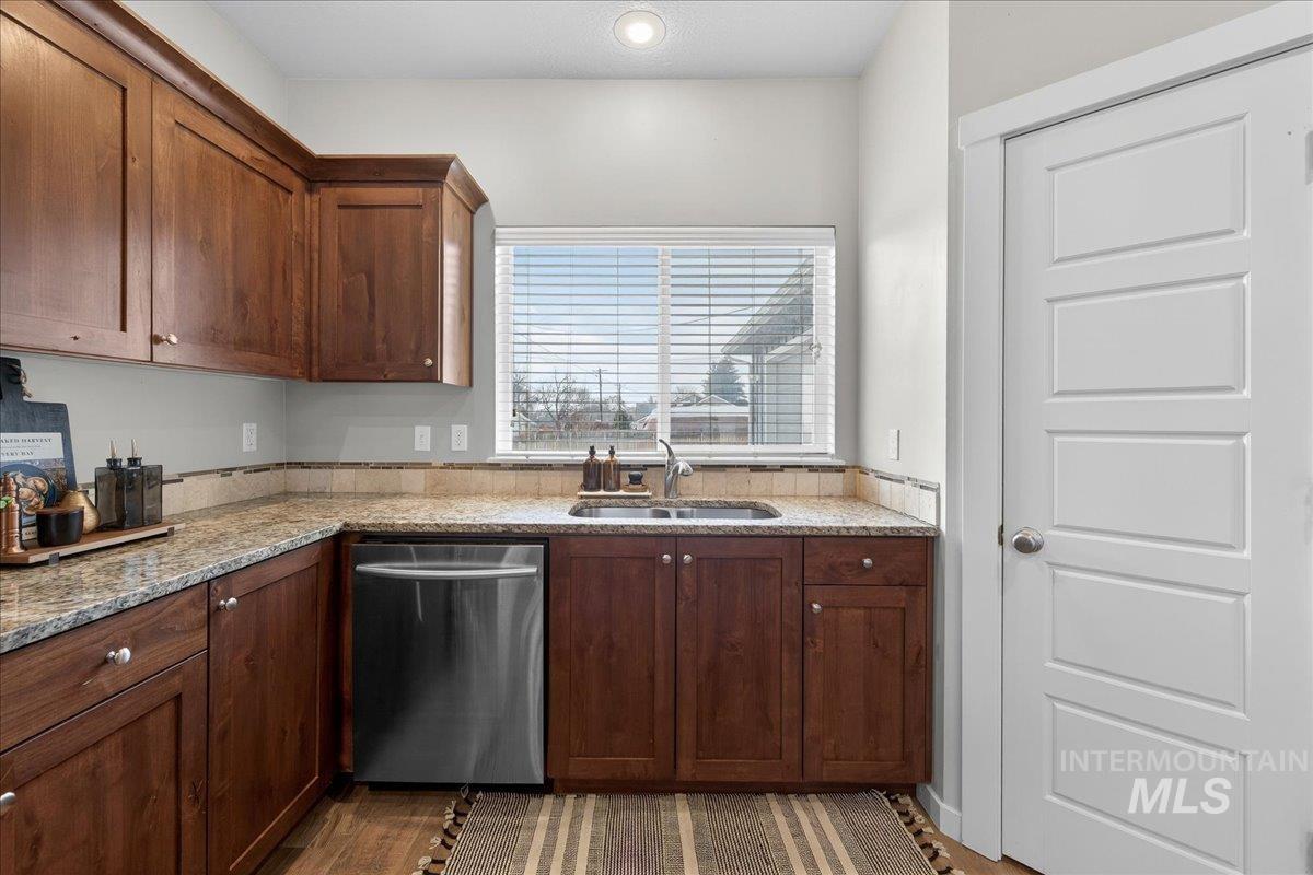 1616 Florida, Nampa, Idaho 83686, 3 Bedrooms, 2 Bathrooms, Residential For Sale, Price $499,900,MLS 98971447