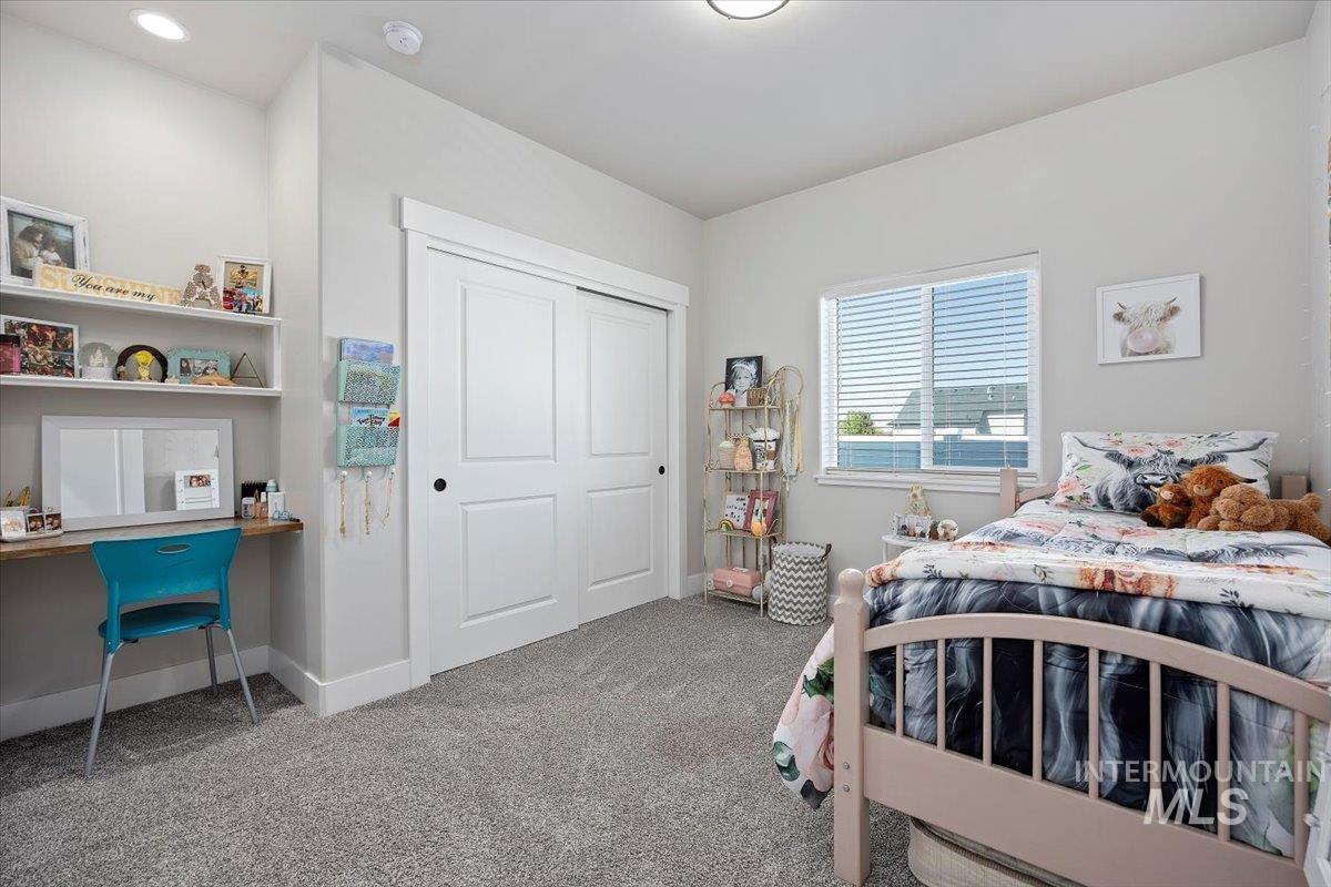 942 Paintbrush, Kimberly, Idaho 83341, 6 Bedrooms, 3.5 Bathrooms, Residential For Sale, Price $772,000,MLS 98971450