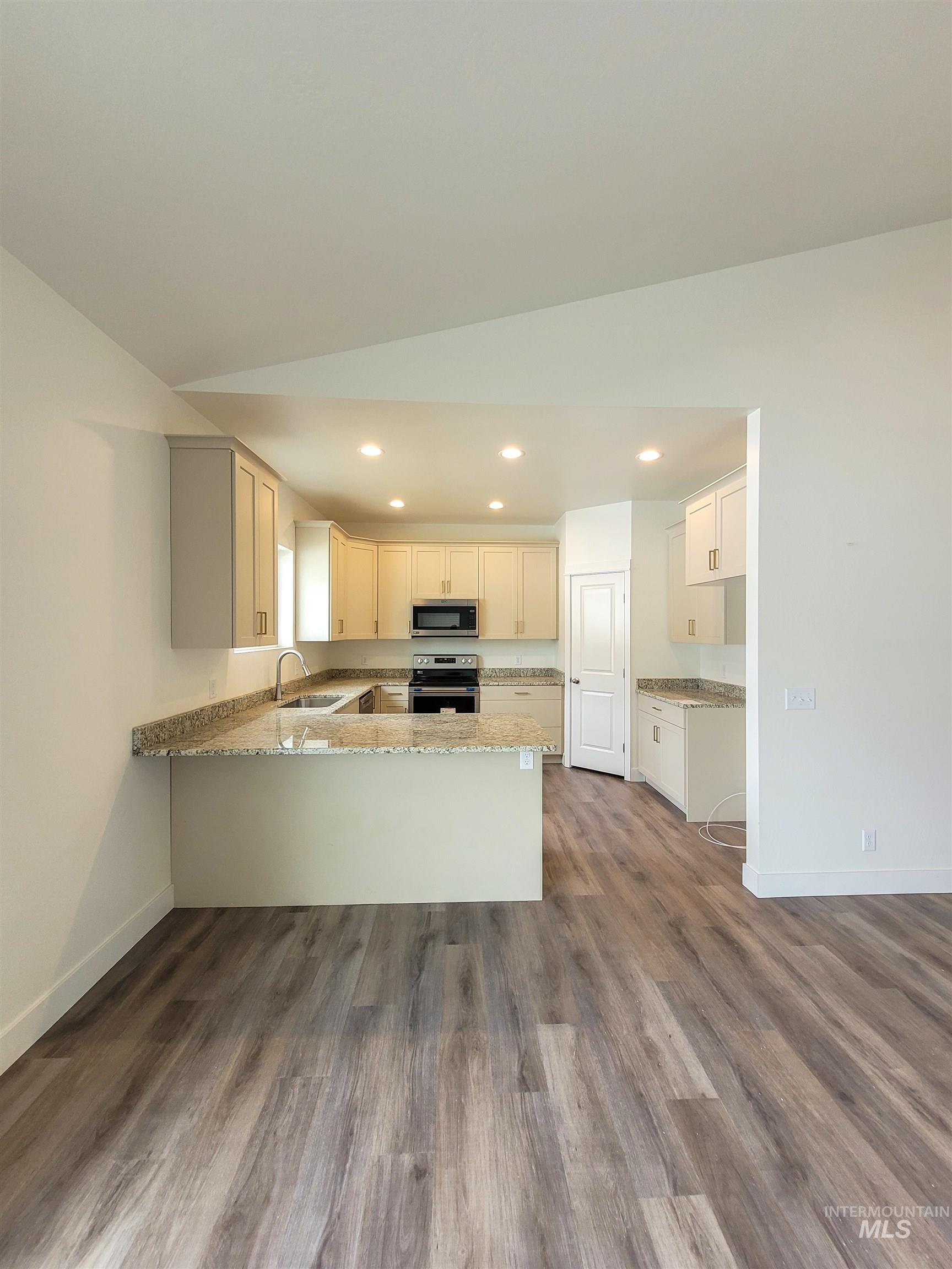 2360 Dorchester Ave, Burley, Idaho 83318, 3 Bedrooms, 2 Bathrooms, Residential For Sale, Price $372,240,MLS 98971451