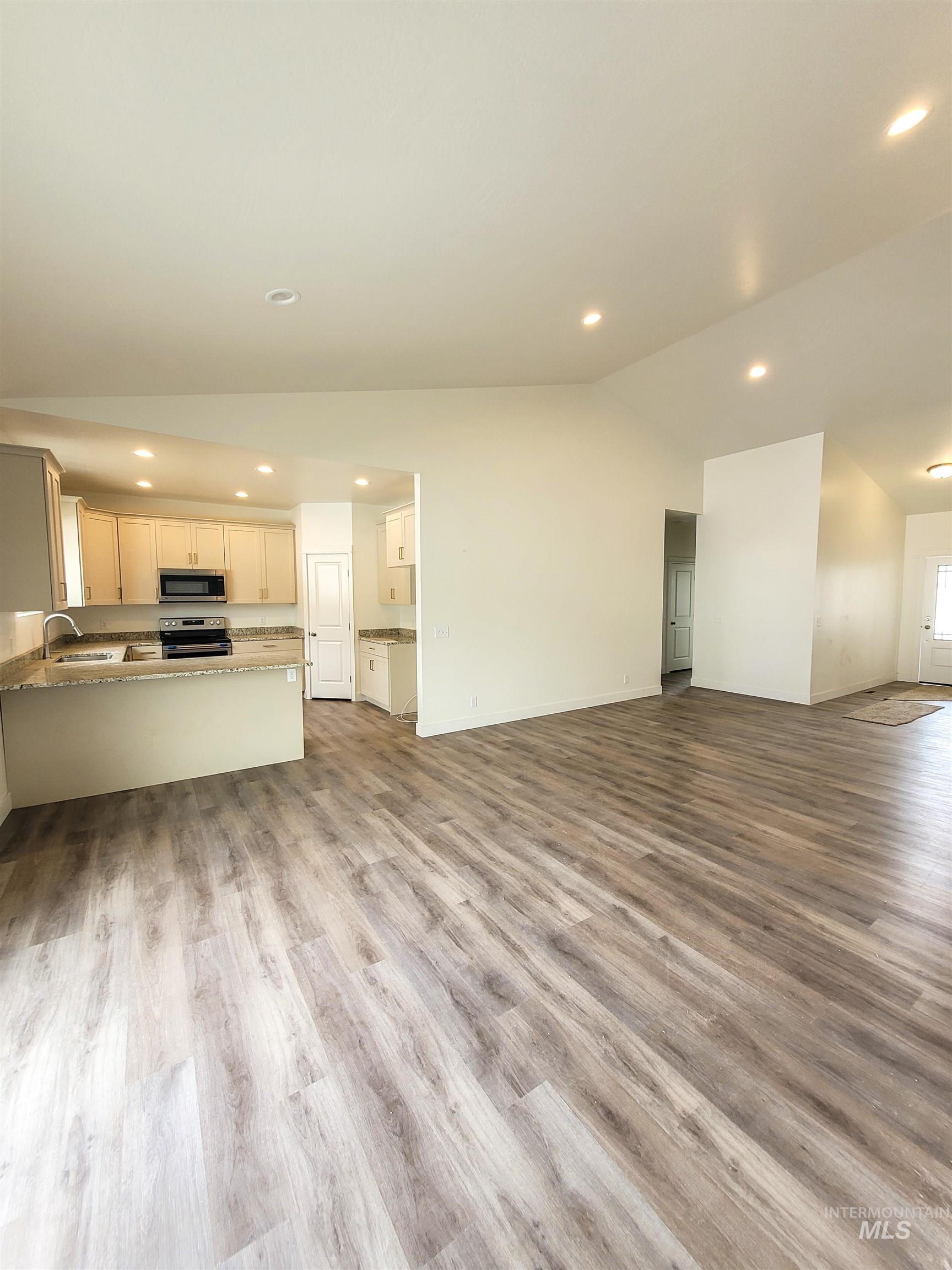 2360 Dorchester Ave, Burley, Idaho 83318, 3 Bedrooms, 2 Bathrooms, Residential For Sale, Price $372,240,MLS 98971451