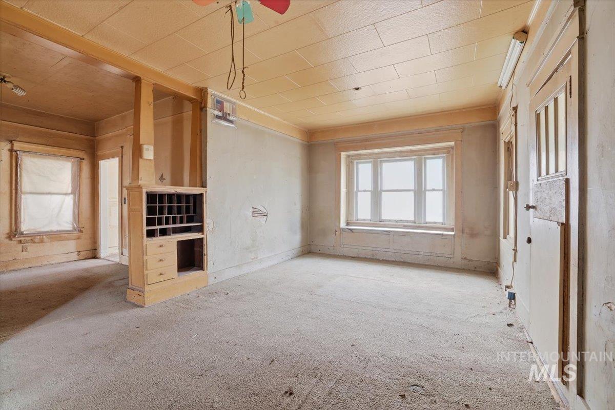 506 N 3rd St, Nyssa, Oregon 97913-3322, 2 Bedrooms, 1 Bathroom, Residential For Sale, Price $89,900,MLS 98971453