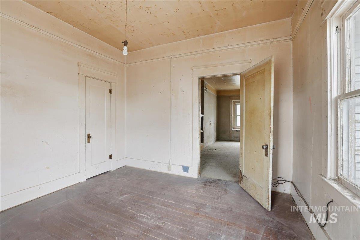 506 N 3rd St, Nyssa, Oregon 97913-3322, 2 Bedrooms, 1 Bathroom, Residential For Sale, Price $89,900,MLS 98971453