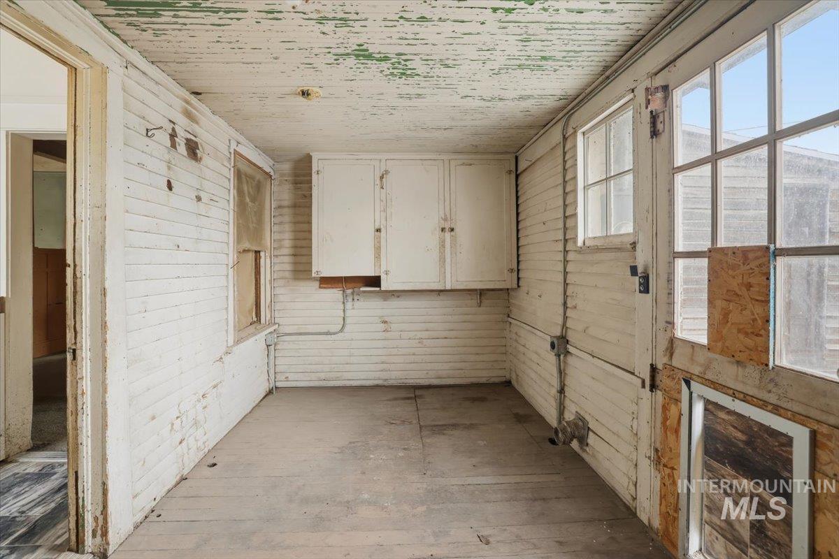 506 N 3rd St, Nyssa, Oregon 97913-3322, 2 Bedrooms, 1 Bathroom, Residential For Sale, Price $89,900,MLS 98971453