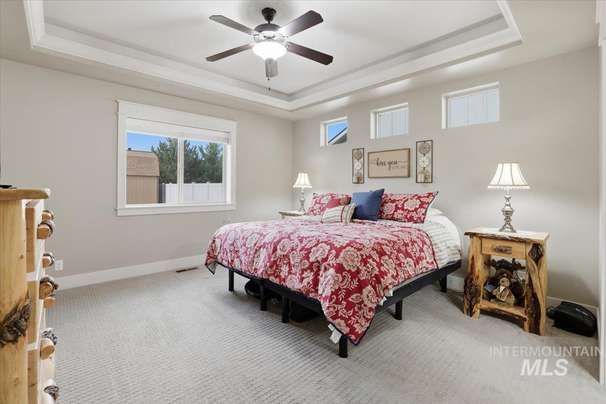 4604 Middlesboro Way, Caldwell, Idaho 83607, 3 Bedrooms, 2 Bathrooms, Residential For Sale, Price $599,900,MLS 98971454