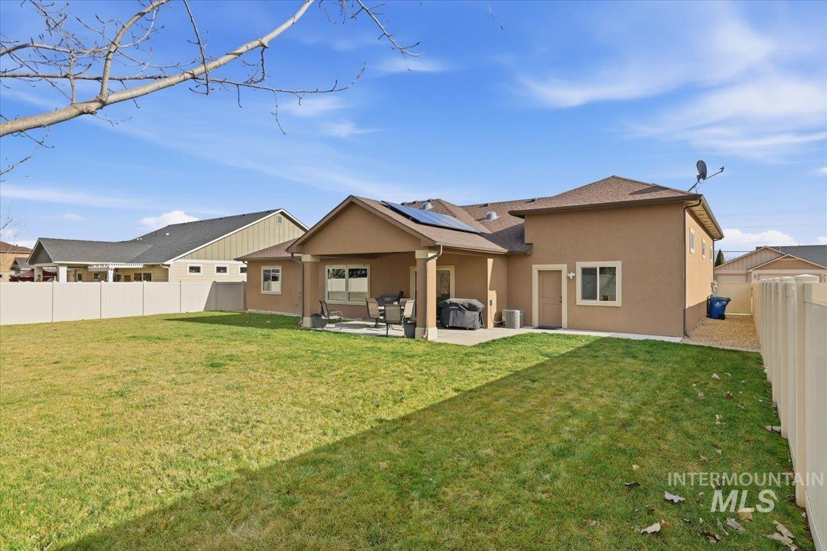 4604 Middlesboro Way, Caldwell, Idaho 83607, 3 Bedrooms, 2 Bathrooms, Residential For Sale, Price $599,900,MLS 98971454