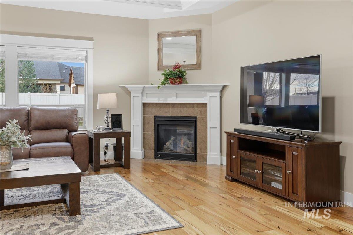 4604 Middlesboro Way, Caldwell, Idaho 83607, 3 Bedrooms, 2 Bathrooms, Residential For Sale, Price $599,900,MLS 98971454