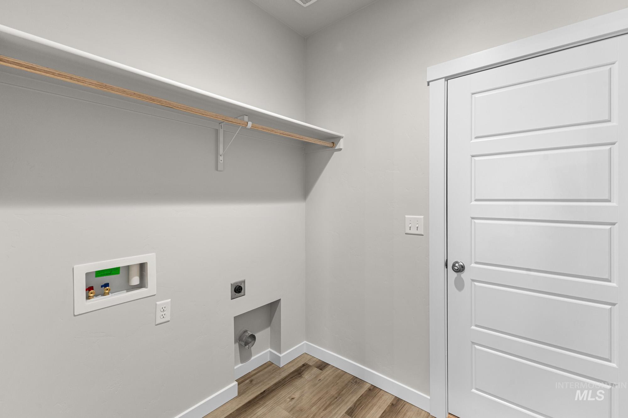 10467 W Tinder St, Star, Idaho 83669, 3 Bedrooms, 2.5 Bathrooms, Residential For Sale, Price $442,990,MLS 98971456