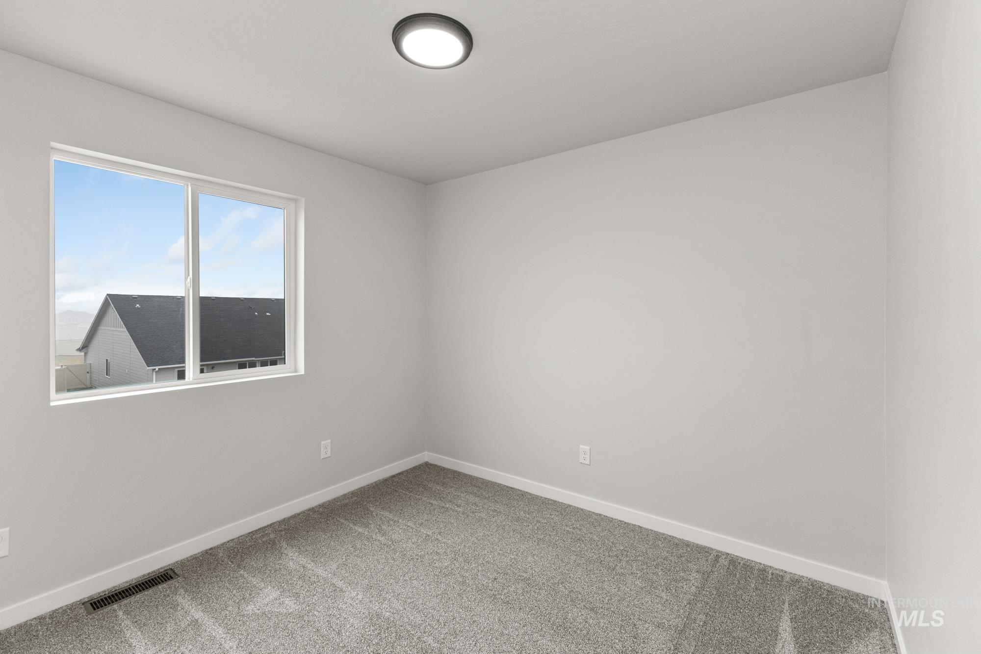 10467 W Tinder St, Star, Idaho 83669, 3 Bedrooms, 2.5 Bathrooms, Residential For Sale, Price $442,990,MLS 98971456