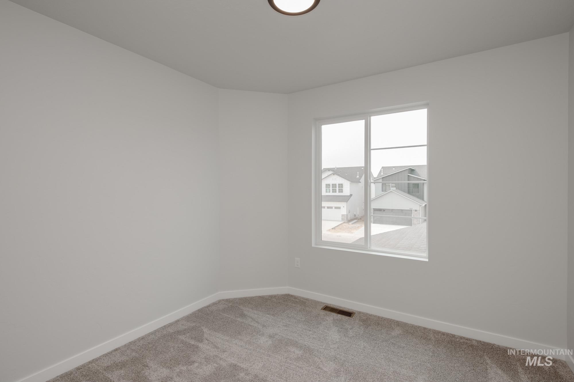 10467 W Tinder St, Star, Idaho 83669, 3 Bedrooms, 2.5 Bathrooms, Residential For Sale, Price $442,990,MLS 98971456