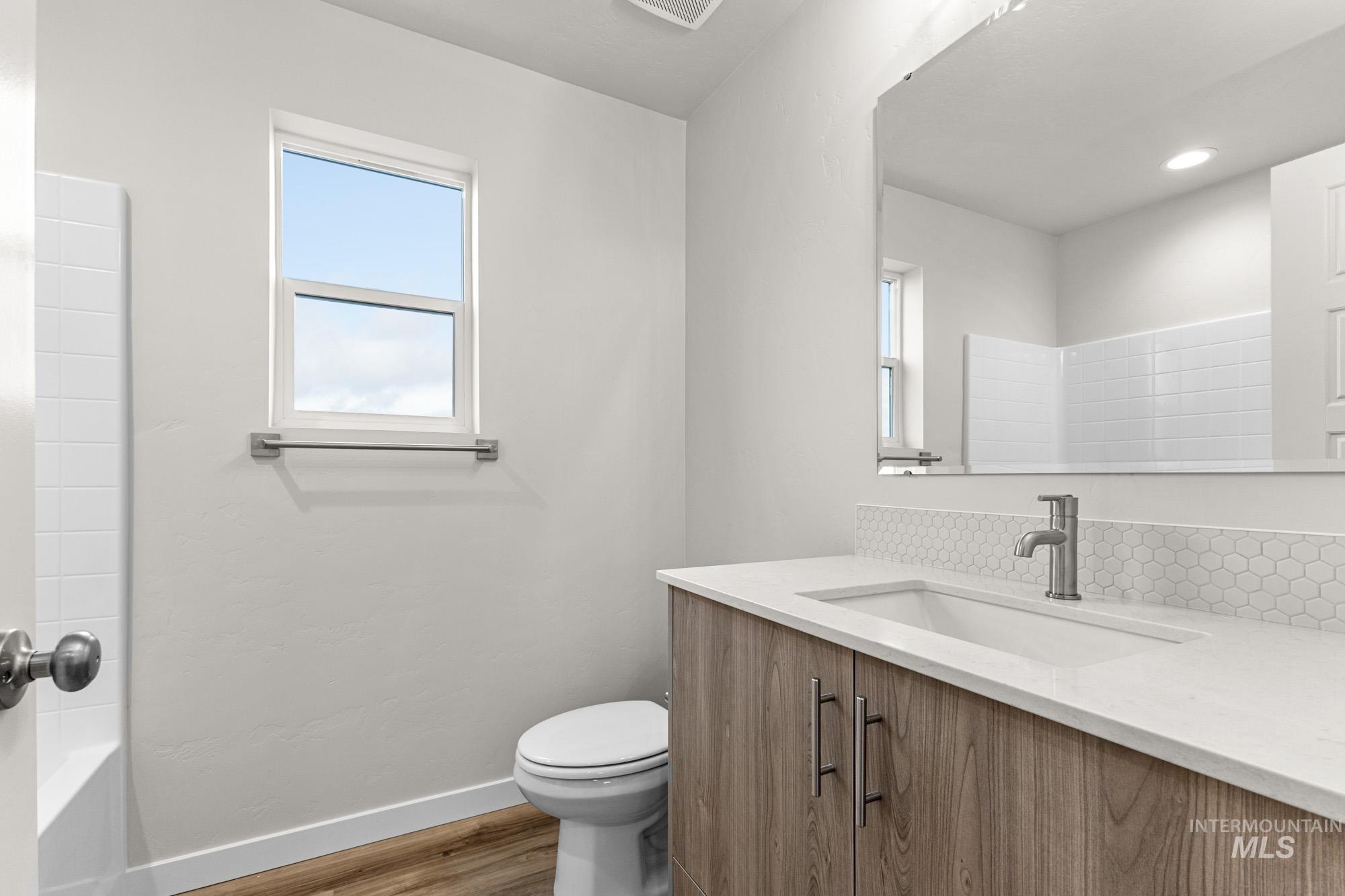 10467 W Tinder St, Star, Idaho 83669, 3 Bedrooms, 2.5 Bathrooms, Residential For Sale, Price $442,990,MLS 98971456