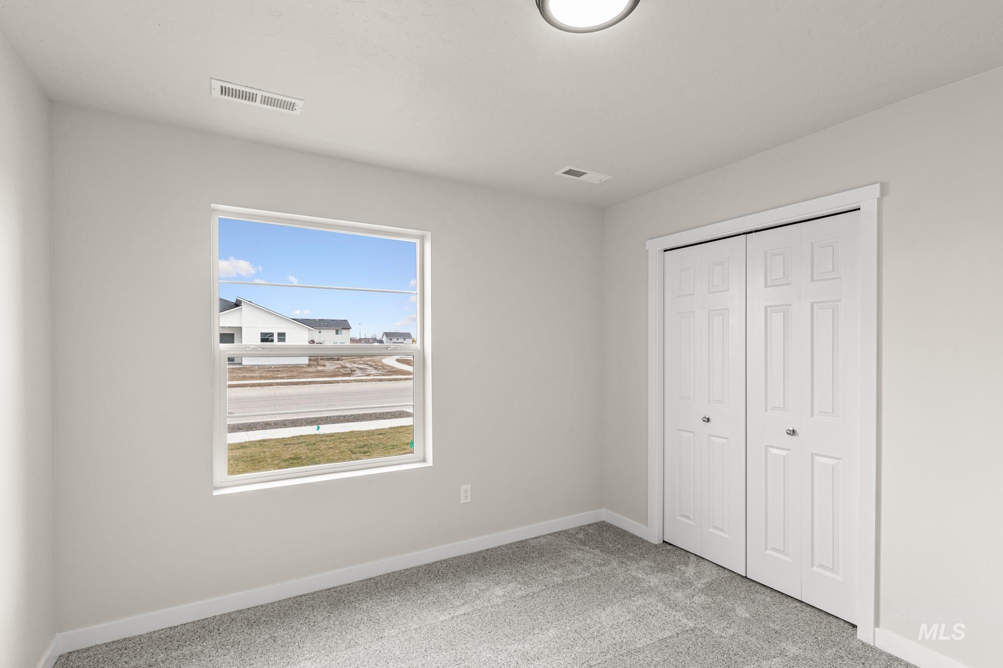 1608 Sunday River St, Middleton, Idaho 83644, 3 Bedrooms, 2 Bathrooms, Residential For Sale, Price $424,990,MLS 98971457