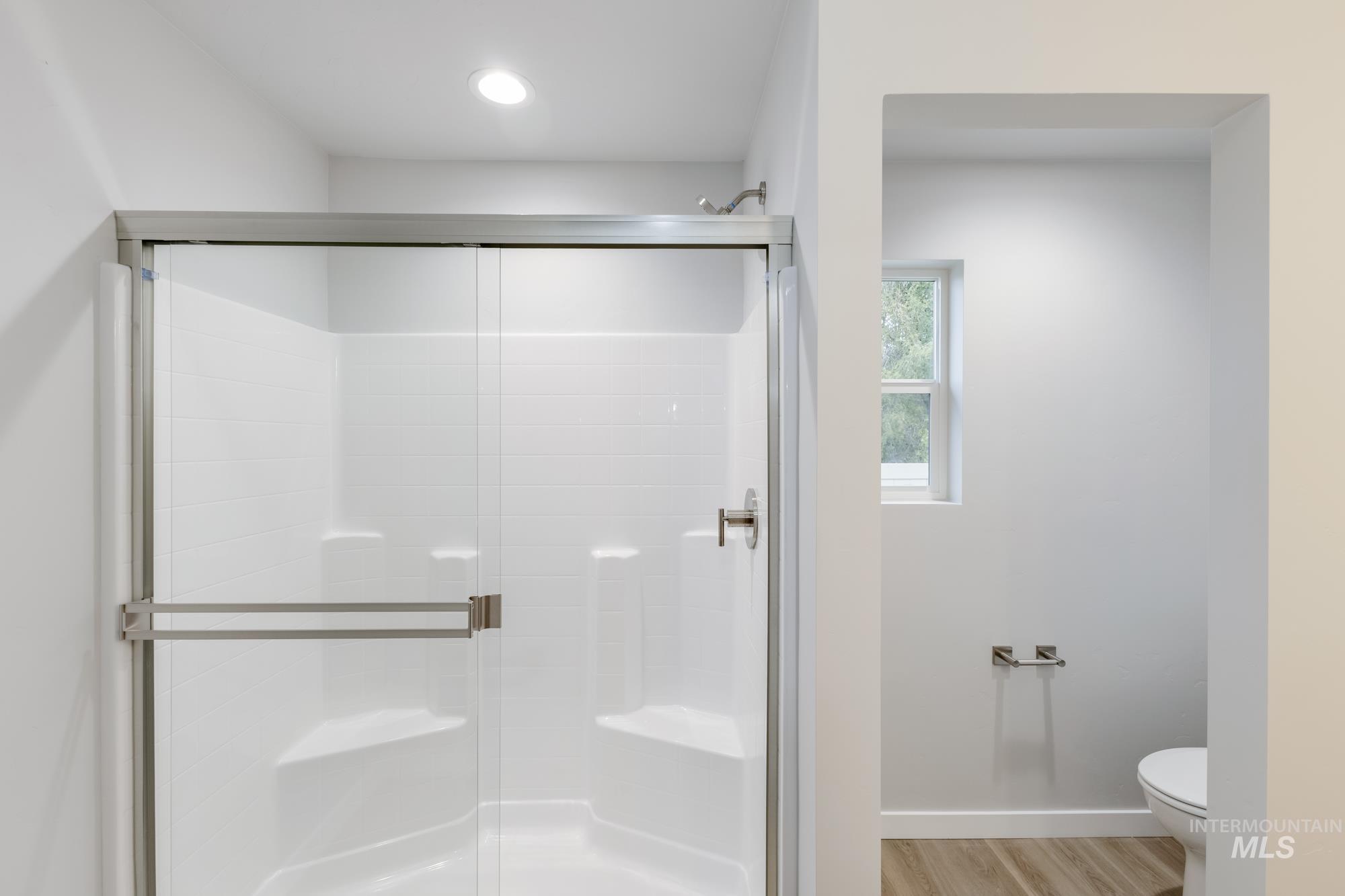 1608 Sunday River St, Middleton, Idaho 83644, 3 Bedrooms, 2 Bathrooms, Residential For Sale, Price $424,990,MLS 98971457