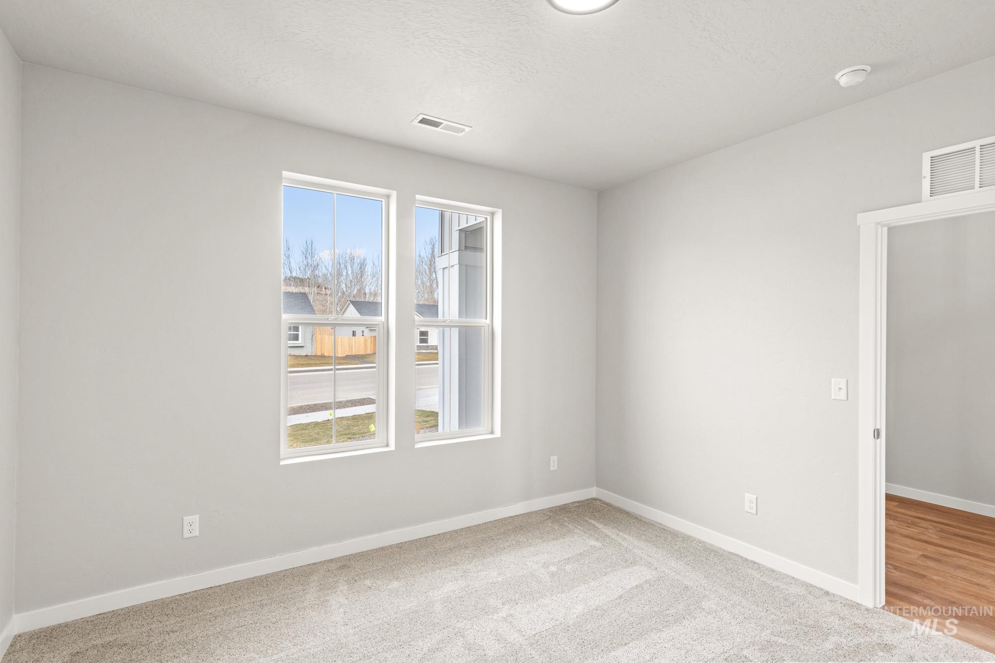 1555 Long Pond St, Middleton, Idaho 83644, 4 Bedrooms, 2.5 Bathrooms, Residential For Sale, Price $559,990,MLS 98971458