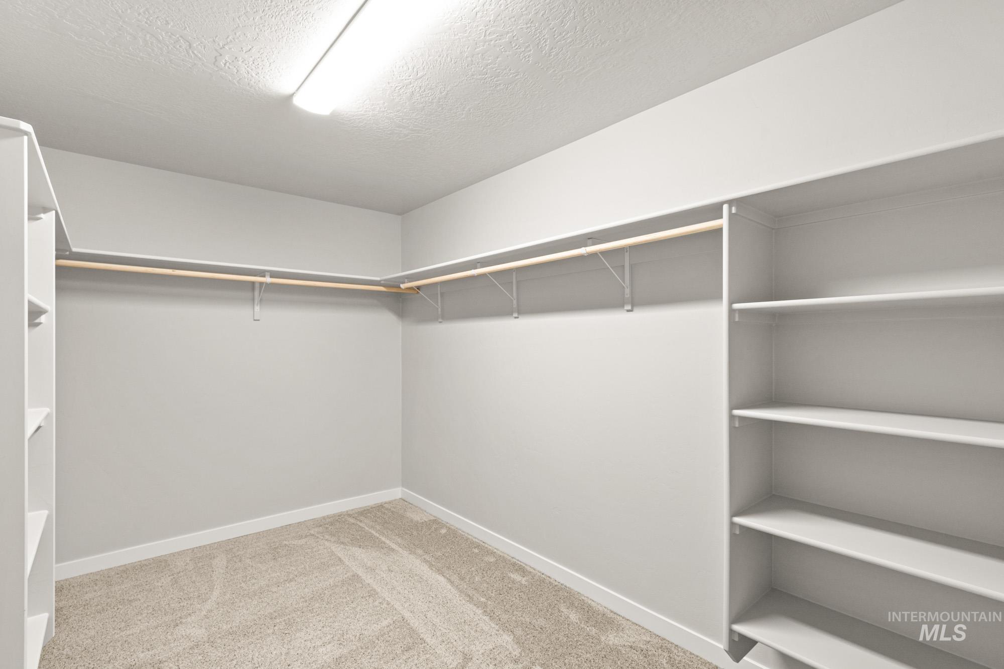 1555 Long Pond St, Middleton, Idaho 83644, 4 Bedrooms, 2.5 Bathrooms, Residential For Sale, Price $559,990,MLS 98971458