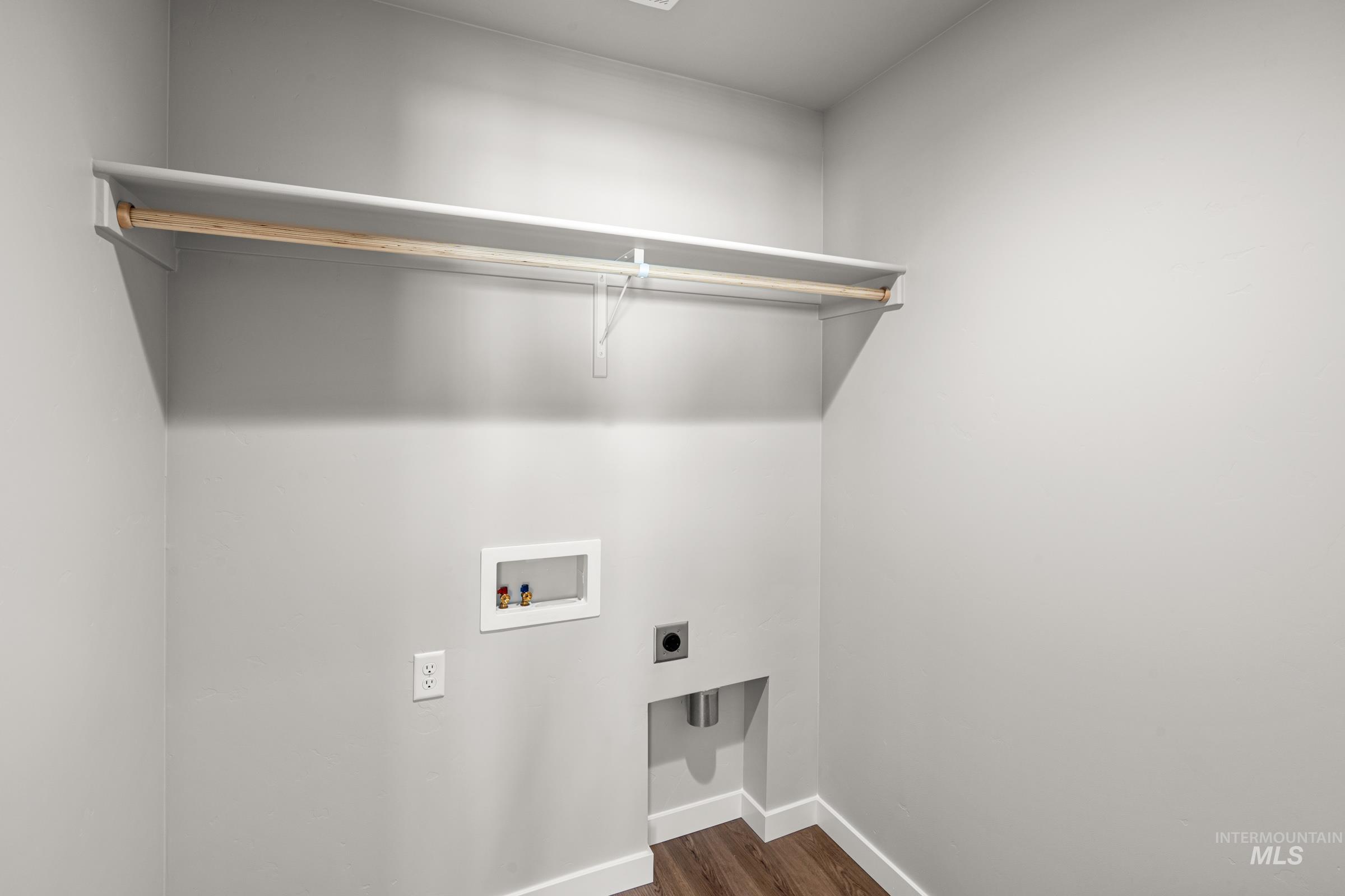 1487 Long Pond St, Middleton, Idaho 83644, 4 Bedrooms, 2.5 Bathrooms, Residential For Sale, Price $470,990, 98971459