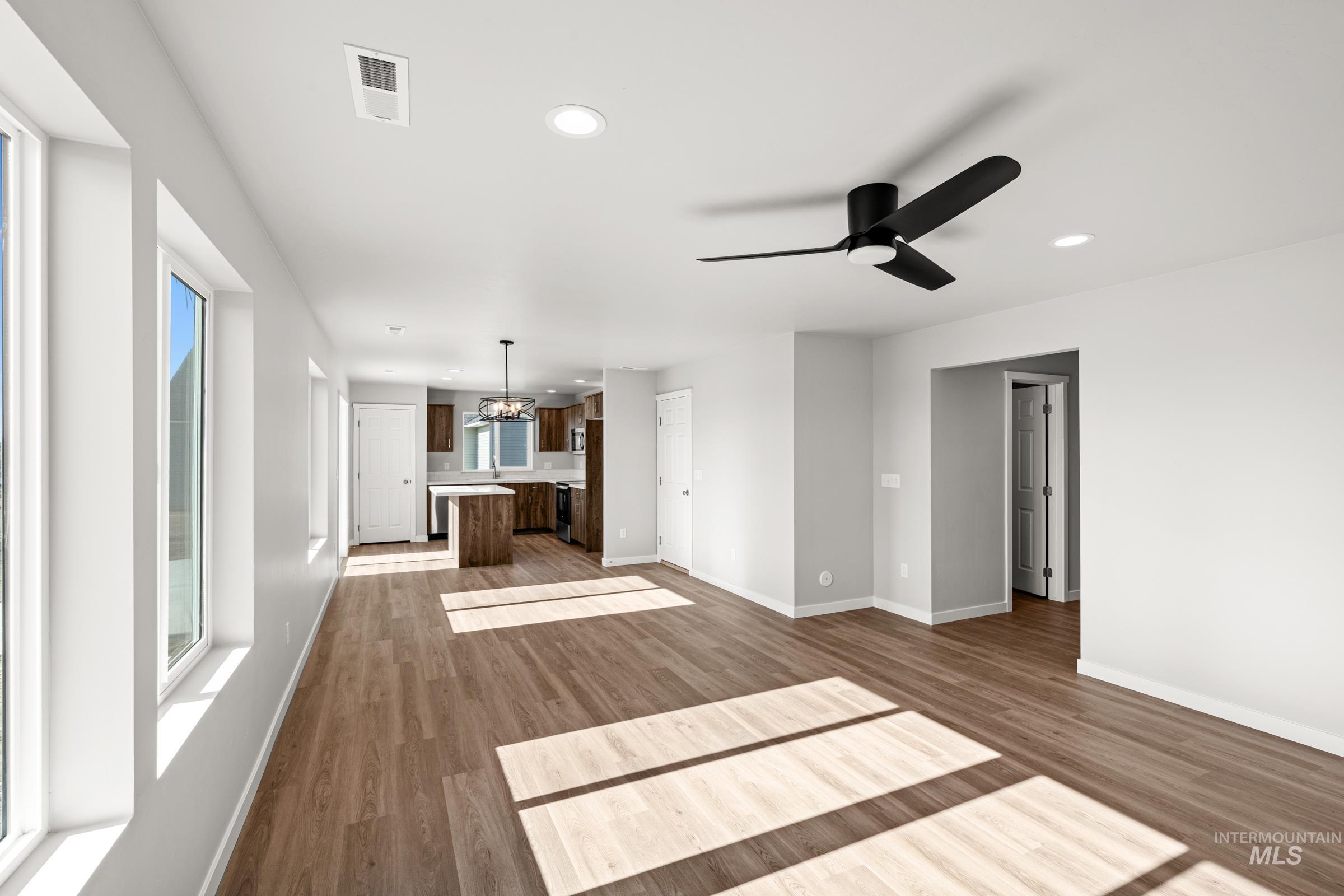 1487 Long Pond St, Middleton, Idaho 83644, 4 Bedrooms, 2.5 Bathrooms, Residential For Sale, Price $470,990, 98971459