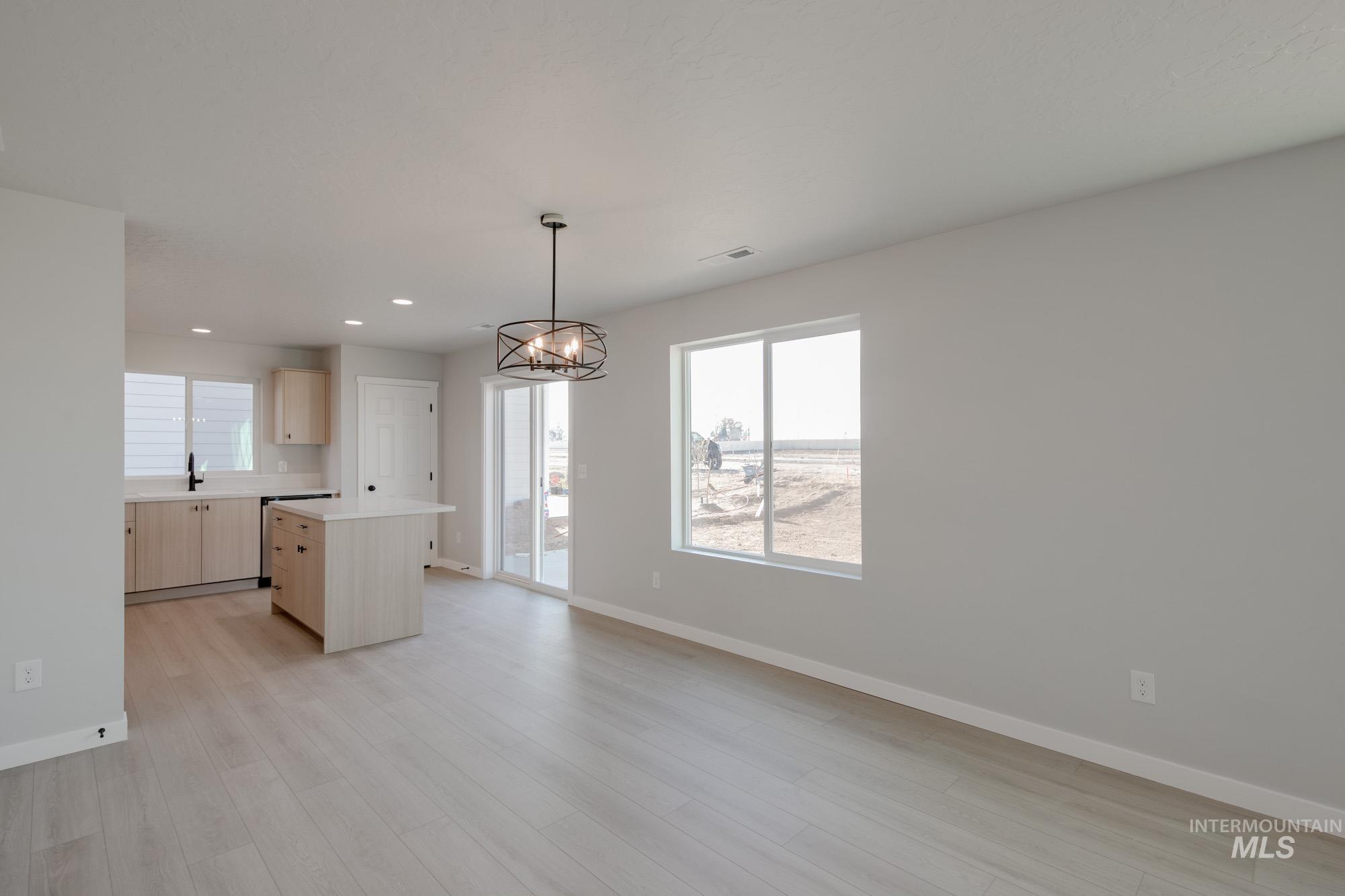 1487 Long Pond St, Middleton, Idaho 83644, 4 Bedrooms, 2.5 Bathrooms, Residential For Sale, Price $470,990,MLS 98971459