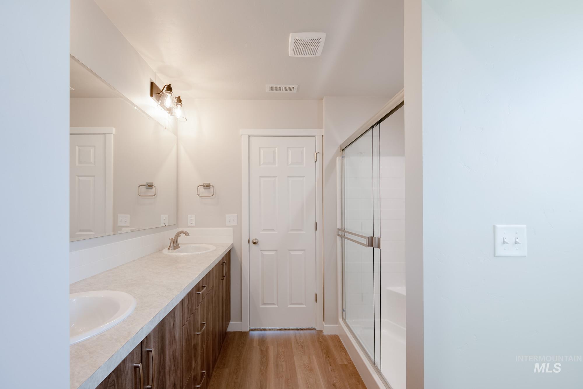 18391 N Sweet William Ave, Nampa, Idaho 83687, 4 Bedrooms, 2 Bathrooms, Residential For Sale, Price $441,990,MLS 98971461