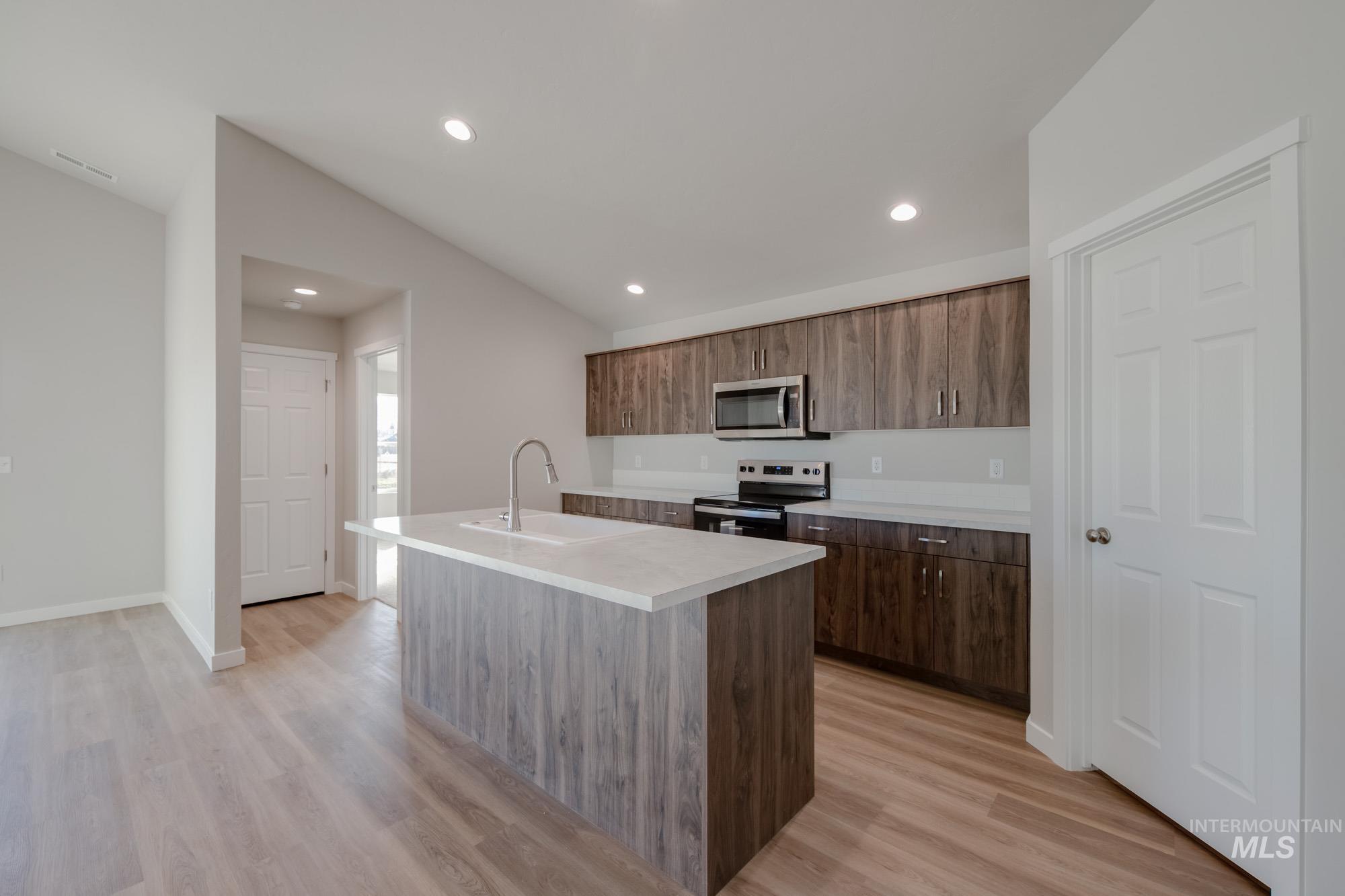 18391 N Sweet William Ave, Nampa, Idaho 83687, 4 Bedrooms, 2 Bathrooms, Residential For Sale, Price $441,990,MLS 98971461