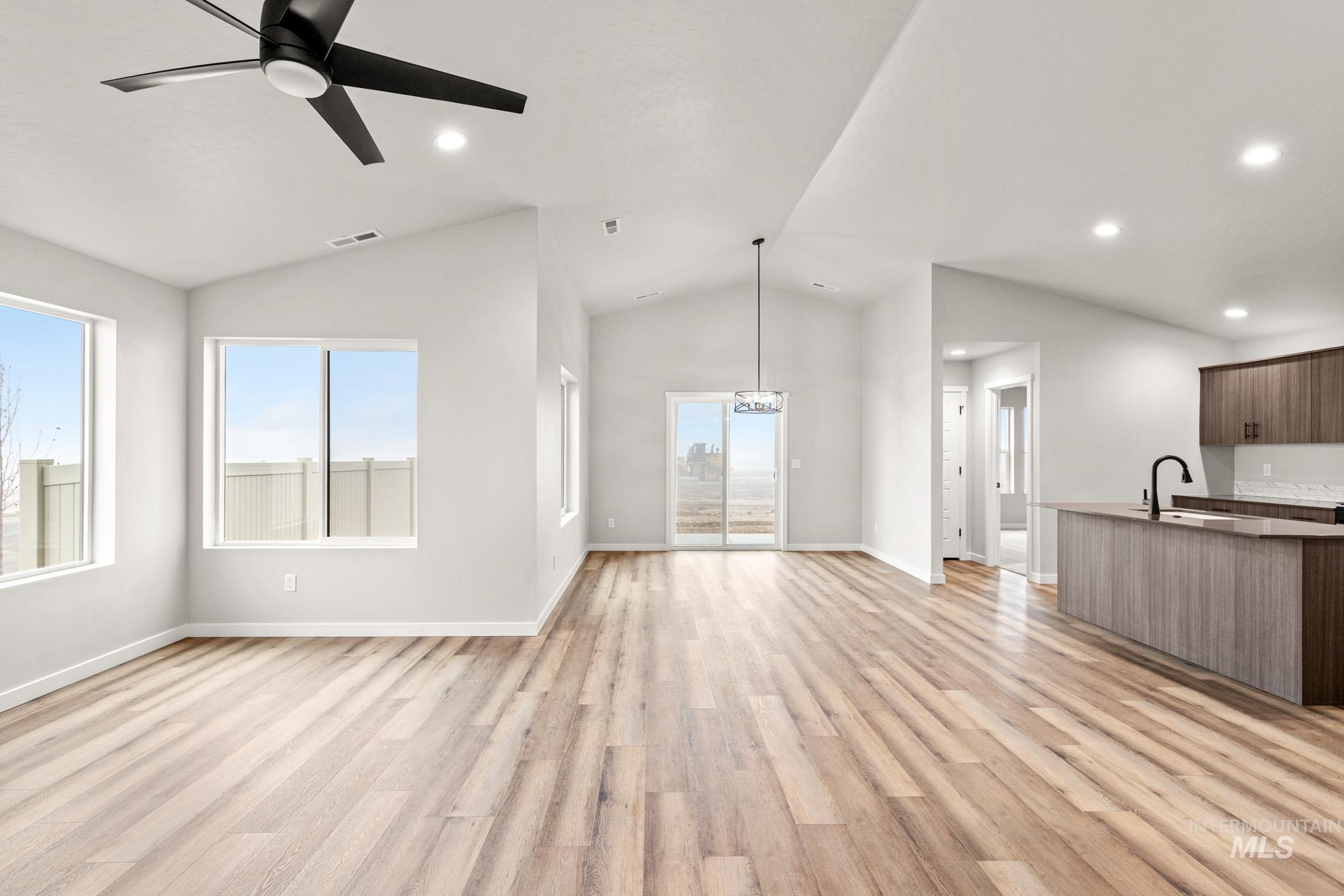 18391 N Sweet William Ave, Nampa, Idaho 83687, 4 Bedrooms, 2 Bathrooms, Residential For Sale, Price $444,990, 98971461