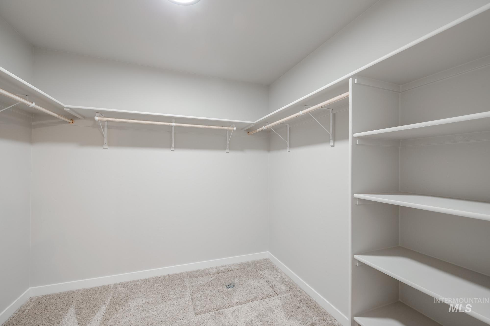 18391 N Sweet William Ave, Nampa, Idaho 83687, 4 Bedrooms, 2 Bathrooms, Residential For Sale, Price $441,990,MLS 98971461