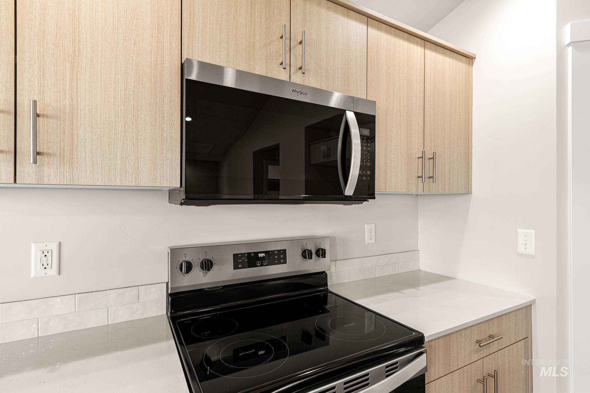 5002 E Open Canyon Dr, Nampa, Idaho 83687, 3 Bedrooms, 2 Bathrooms, Residential For Sale, Price $422,990,MLS 98971462