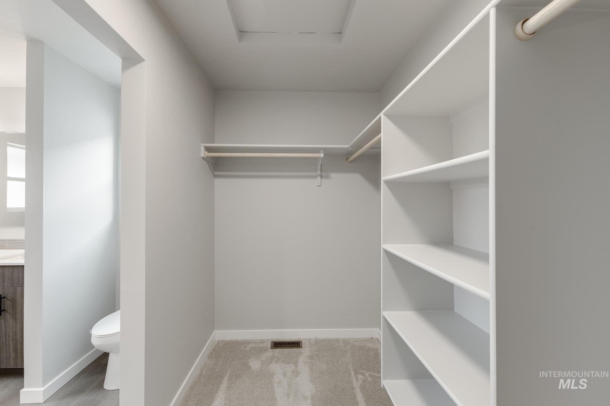 17417 N Union Springs Pl, Nampa, Idaho 83687, 4 Bedrooms, 2.5 Bathrooms, Residential For Sale, Price $452,990,MLS 98971464