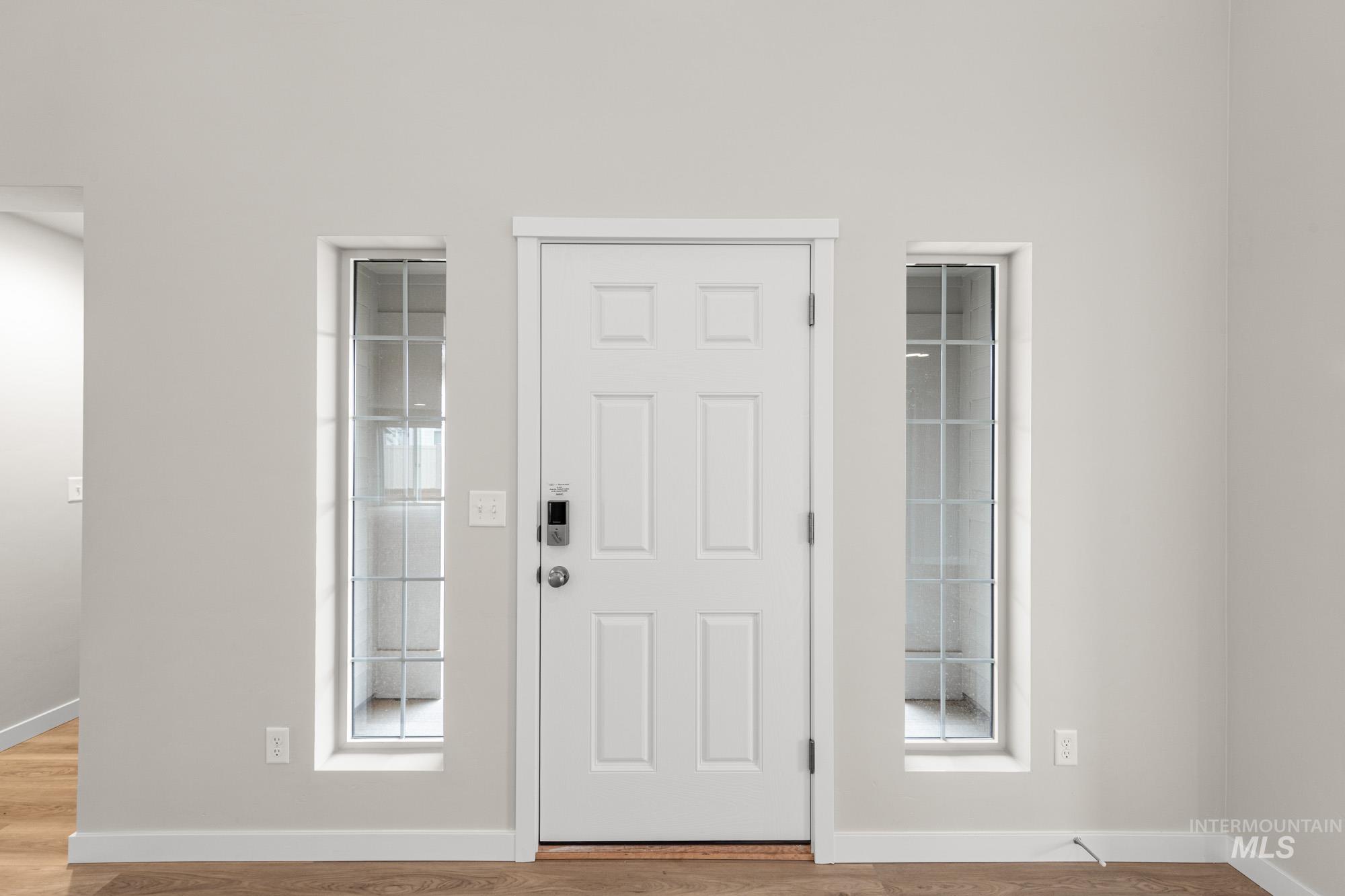 2199 N Iditarod Ave, Kuna, Idaho 83634, 4 Bedrooms, 3 Bathrooms, Residential For Sale, Price $579,990,MLS 98971467