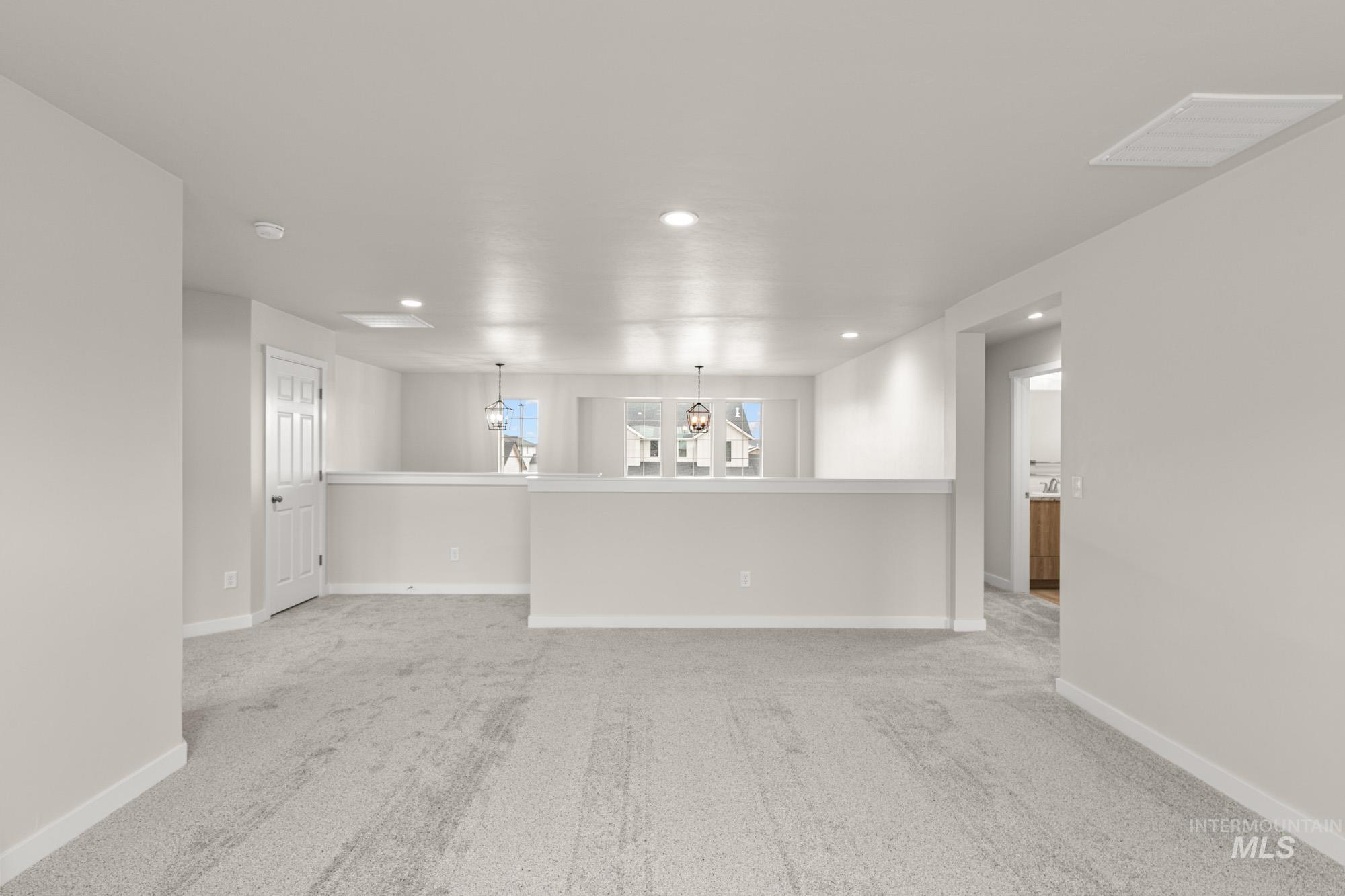 2199 N Iditarod Ave, Kuna, Idaho 83634, 4 Bedrooms, 3 Bathrooms, Residential For Sale, Price $579,990,MLS 98971467