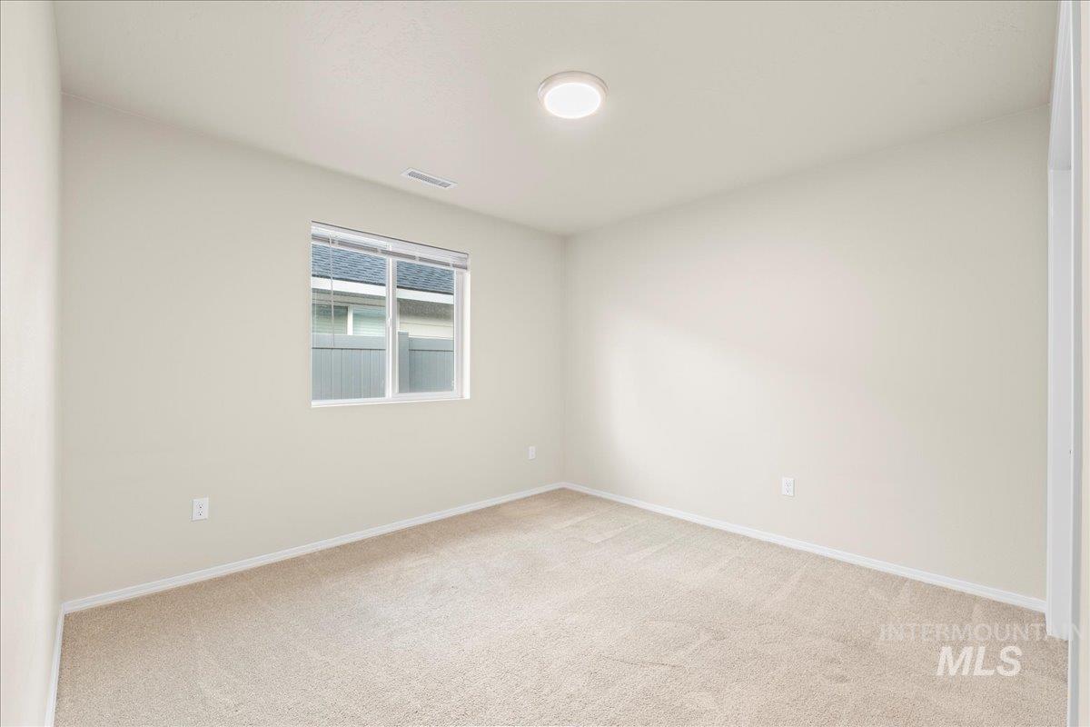 11922 W Box Canyon St., Star, Idaho 83669, 4 Bedrooms, 2 Bathrooms, Residential For Sale, Price $454,000,MLS 98971469