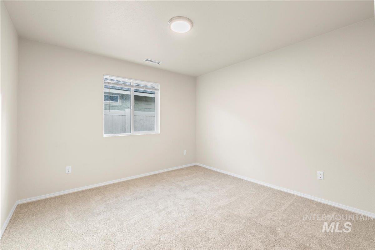 11922 W Box Canyon St., Star, Idaho 83669, 4 Bedrooms, 2 Bathrooms, Residential For Sale, Price $454,000,MLS 98971469