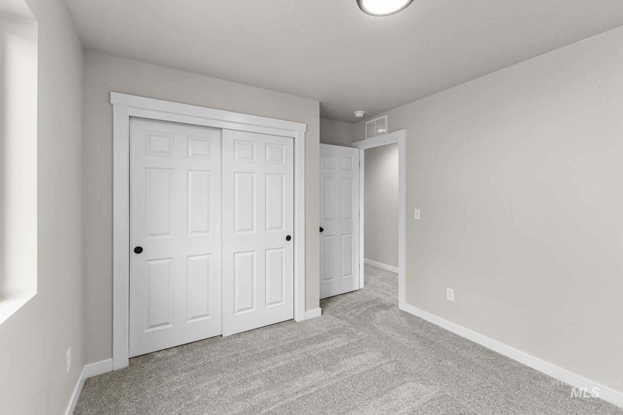 3102 E Mossy Creek Dr, Kuna, Idaho 83634, 3 Bedrooms, 2.5 Bathrooms, Residential For Sale, Price $464,990,MLS 98971470