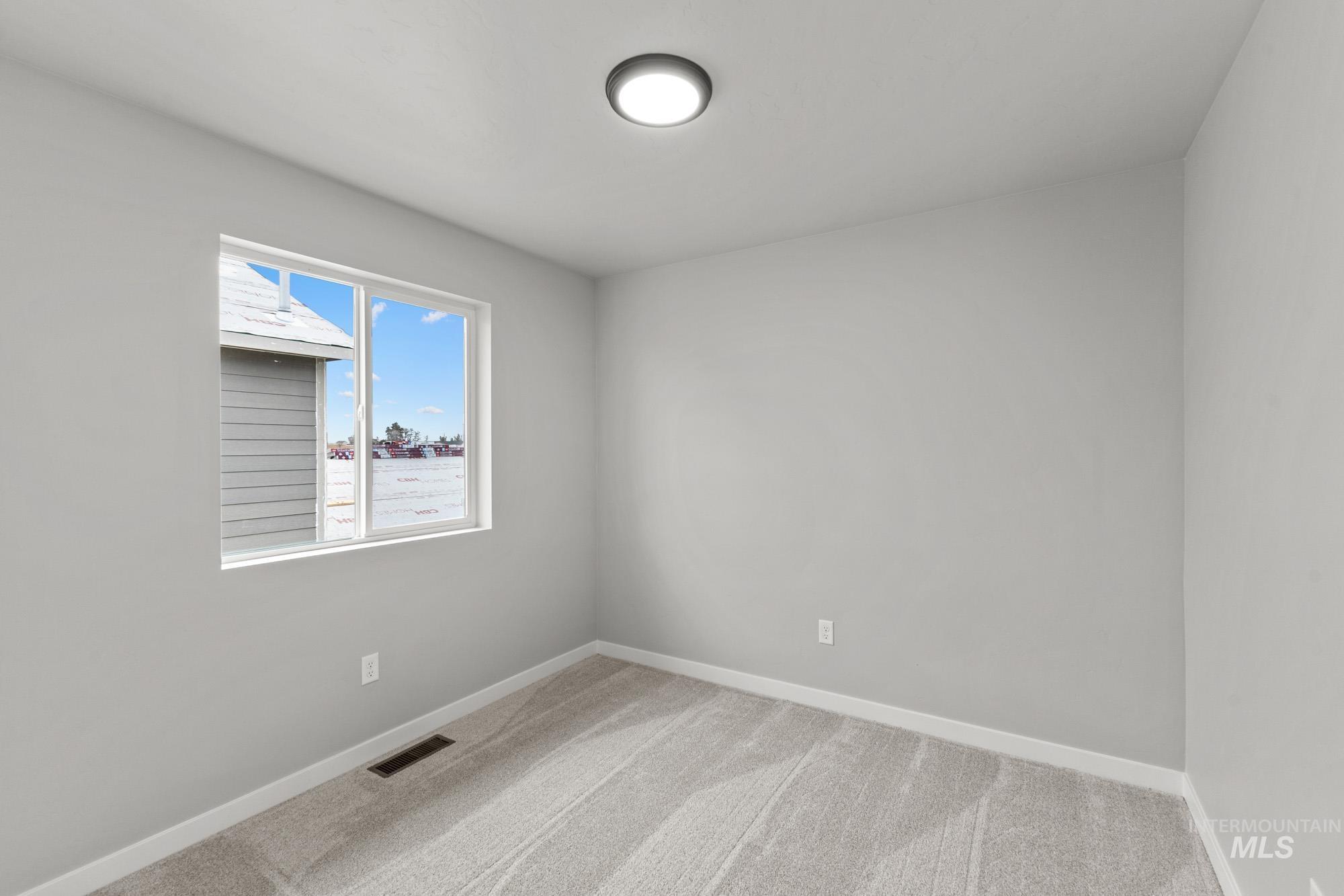 3065 E Mossy Creek Dr, Kuna, Idaho 83634, 3 Bedrooms, 2.5 Bathrooms, Residential For Sale, Price $386,990,MLS 98971471