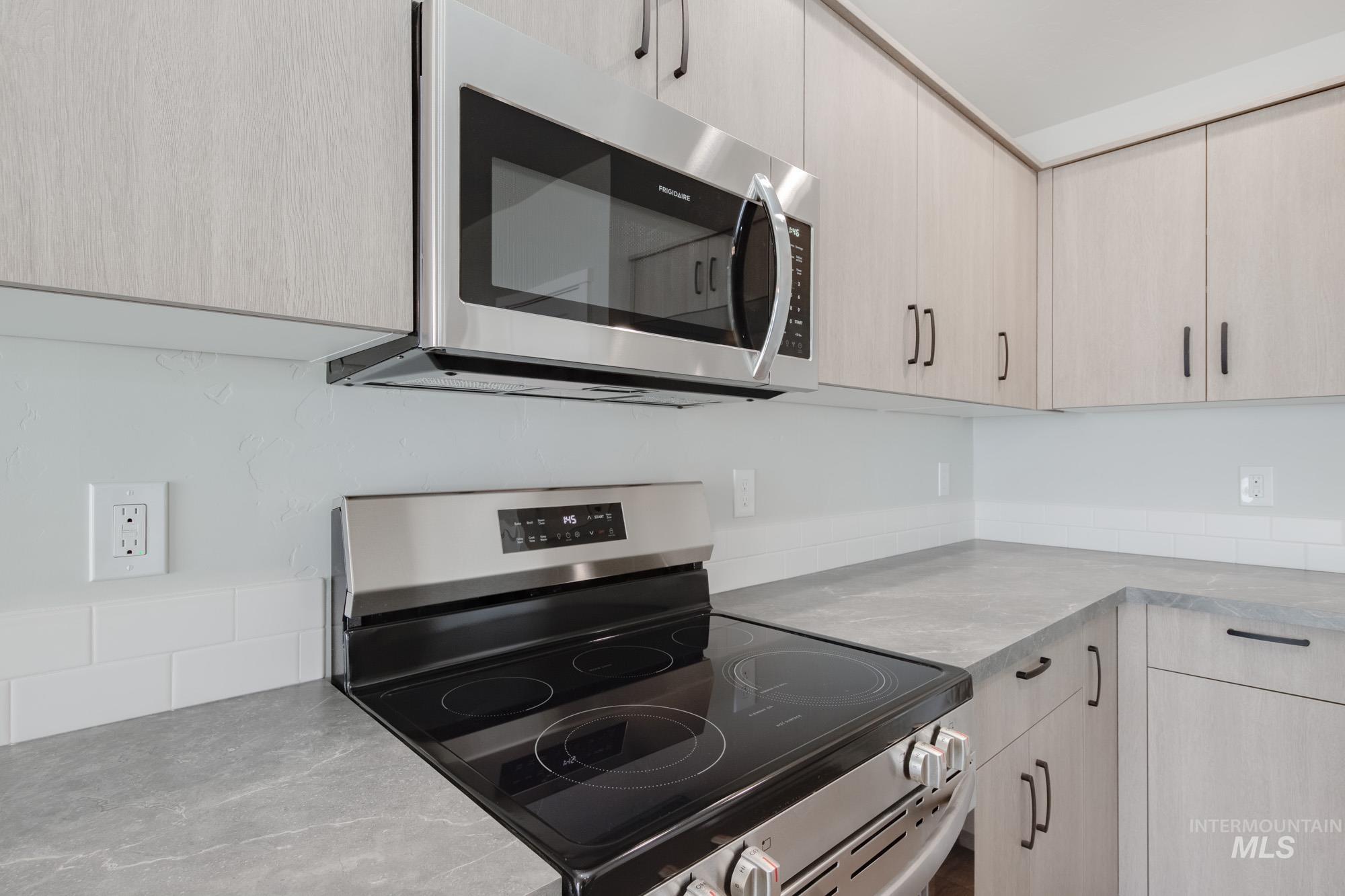 7310 S Menzingers Ave, Meridian, Idaho 83642, 3 Bedrooms, 2 Bathrooms, Residential For Sale, Price $401,990,MLS 98971474