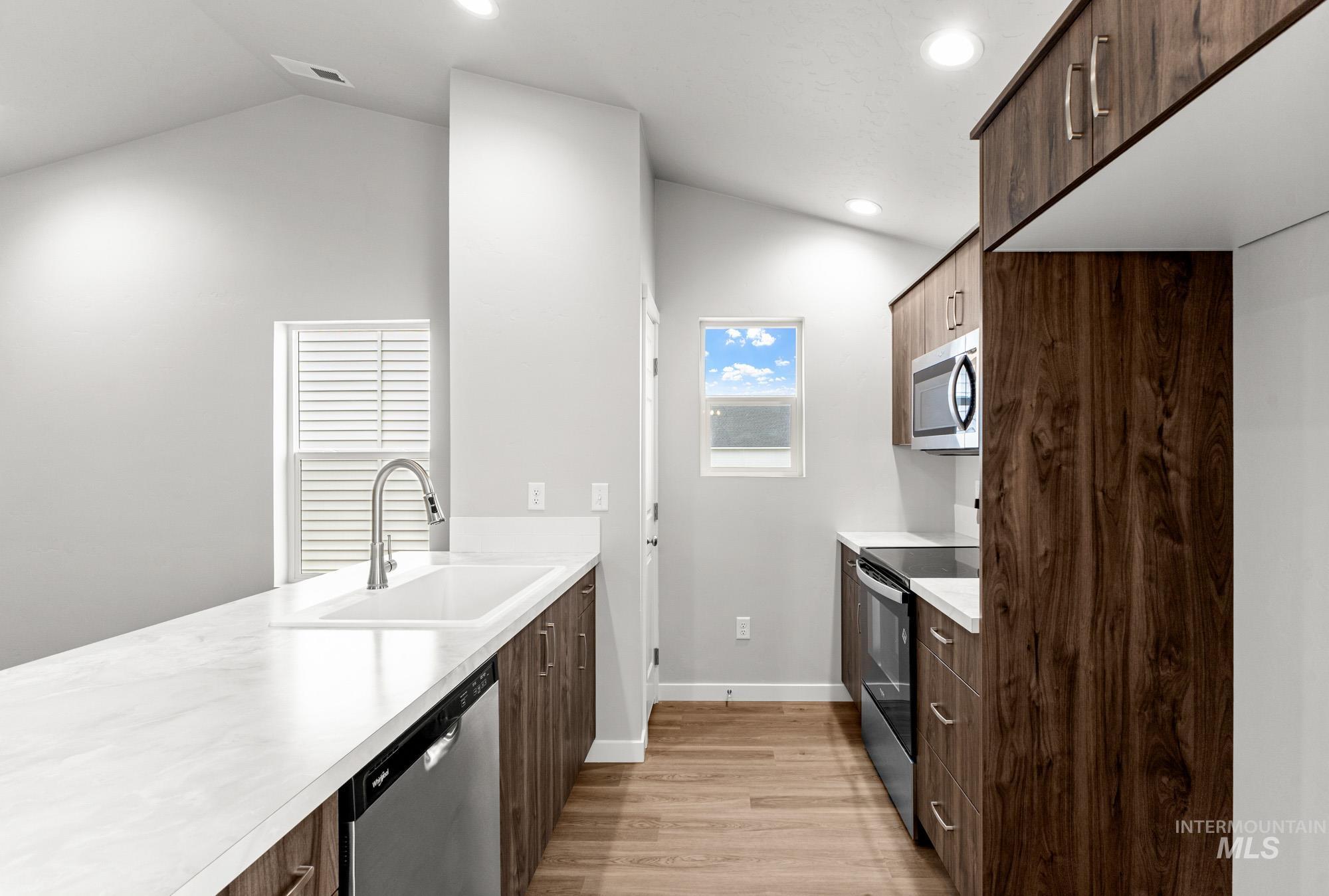 7326 S Menzingers Ave, Meridian, Idaho 83642, 3 Bedrooms, 2 Bathrooms, Residential For Sale, Price $387,990,MLS 98971475