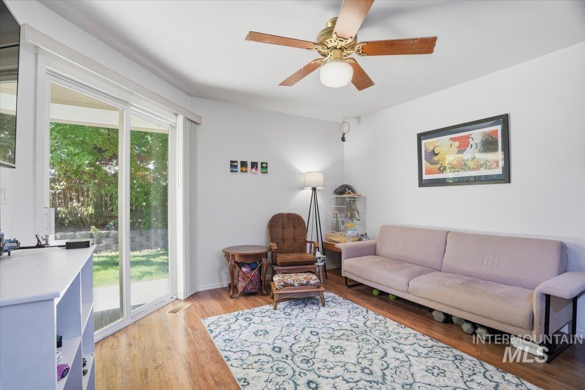 12158 W Silverking Court, Boise, Idaho 83709, 3 Bedrooms, 2 Bathrooms, Residential For Sale, Price $435,000,MLS 98971476