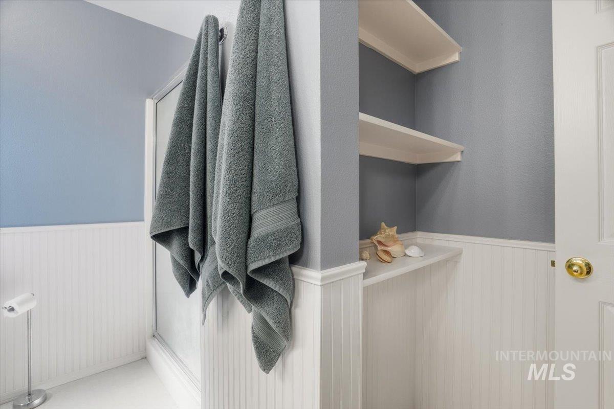 12158 W Silverking Court, Boise, Idaho 83709, 3 Bedrooms, 2 Bathrooms, Residential For Sale, Price $435,000,MLS 98971476