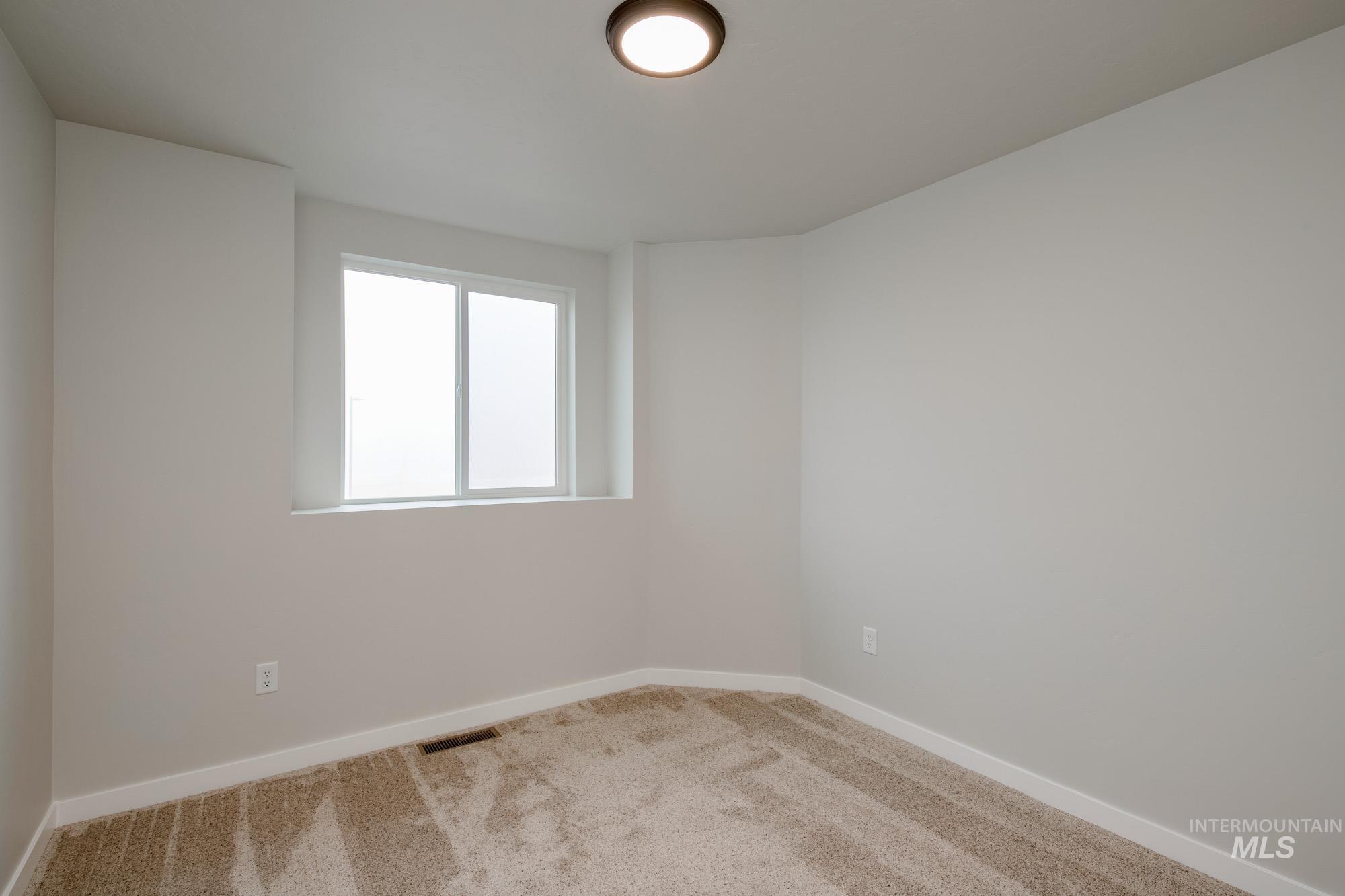 2510 W Fallon Lp, Nampa, Idaho 83651, 3 Bedrooms, 2.5 Bathrooms, Residential For Sale, Price $390,990,MLS 98971478