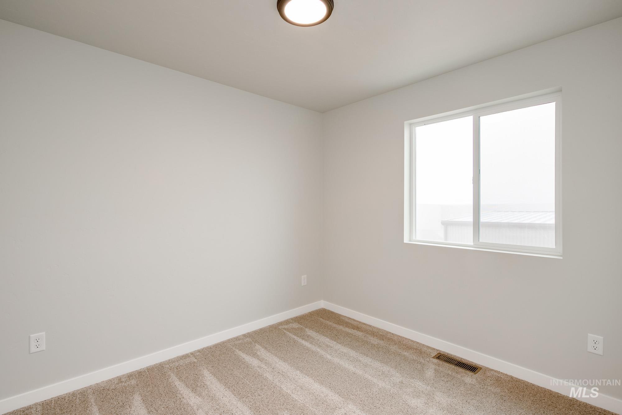 2510 W Fallon Lp, Nampa, Idaho 83651, 3 Bedrooms, 2.5 Bathrooms, Residential For Sale, Price $390,990,MLS 98971478