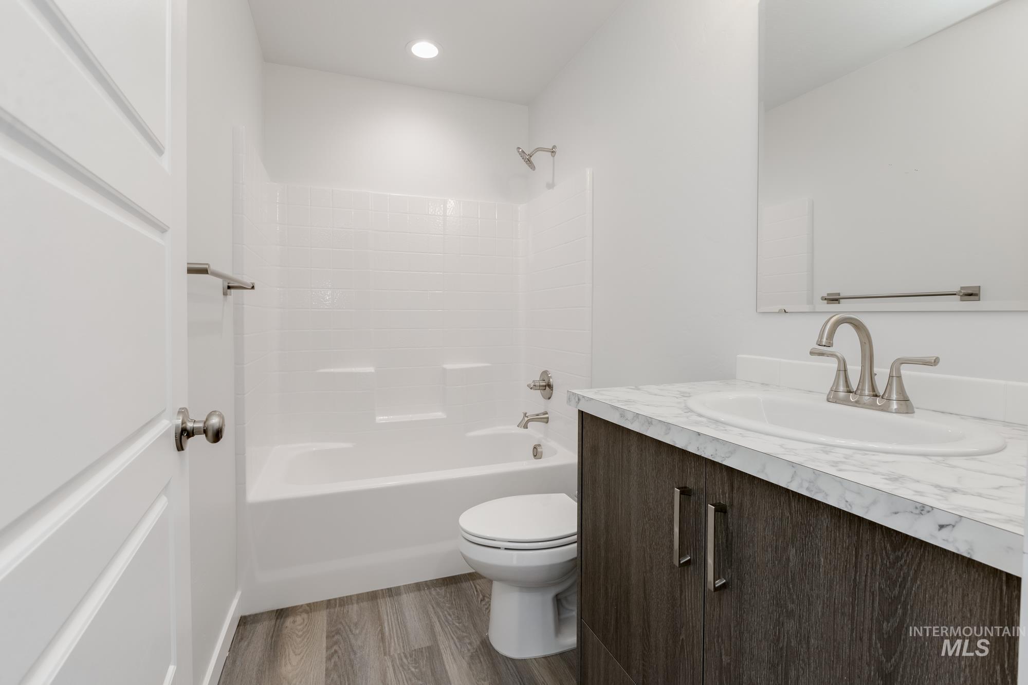 3494 E Boxelder Dr, Nampa, Idaho 83686, 3 Bedrooms, 2 Bathrooms, Residential For Sale, Price $424,990,MLS 98971481