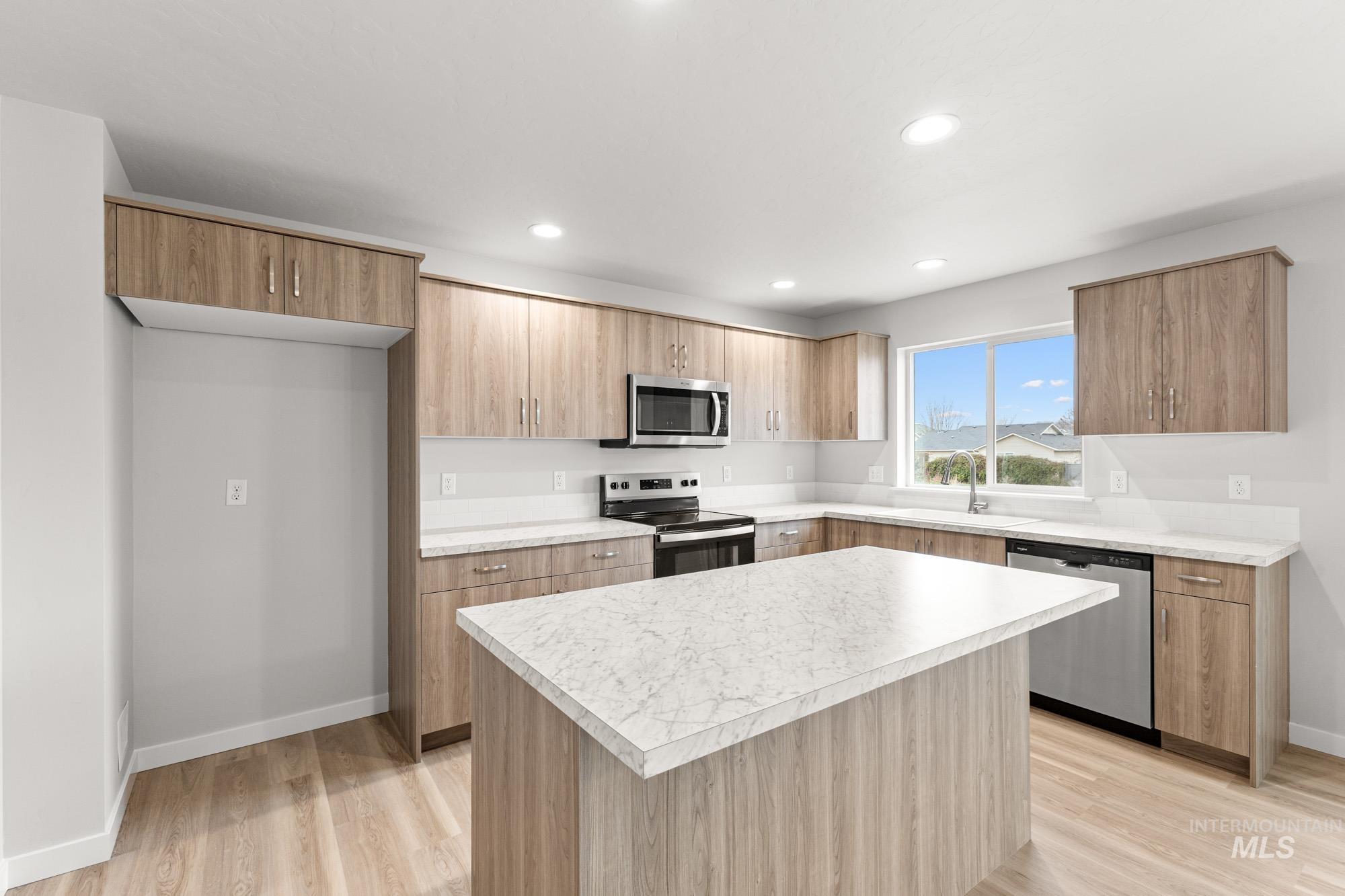 3030 S Maple Ranch Way, Nampa, Idaho 83686, 5 Bedrooms, 3 Bathrooms, Residential For Sale, Price $484,990,MLS 98971482