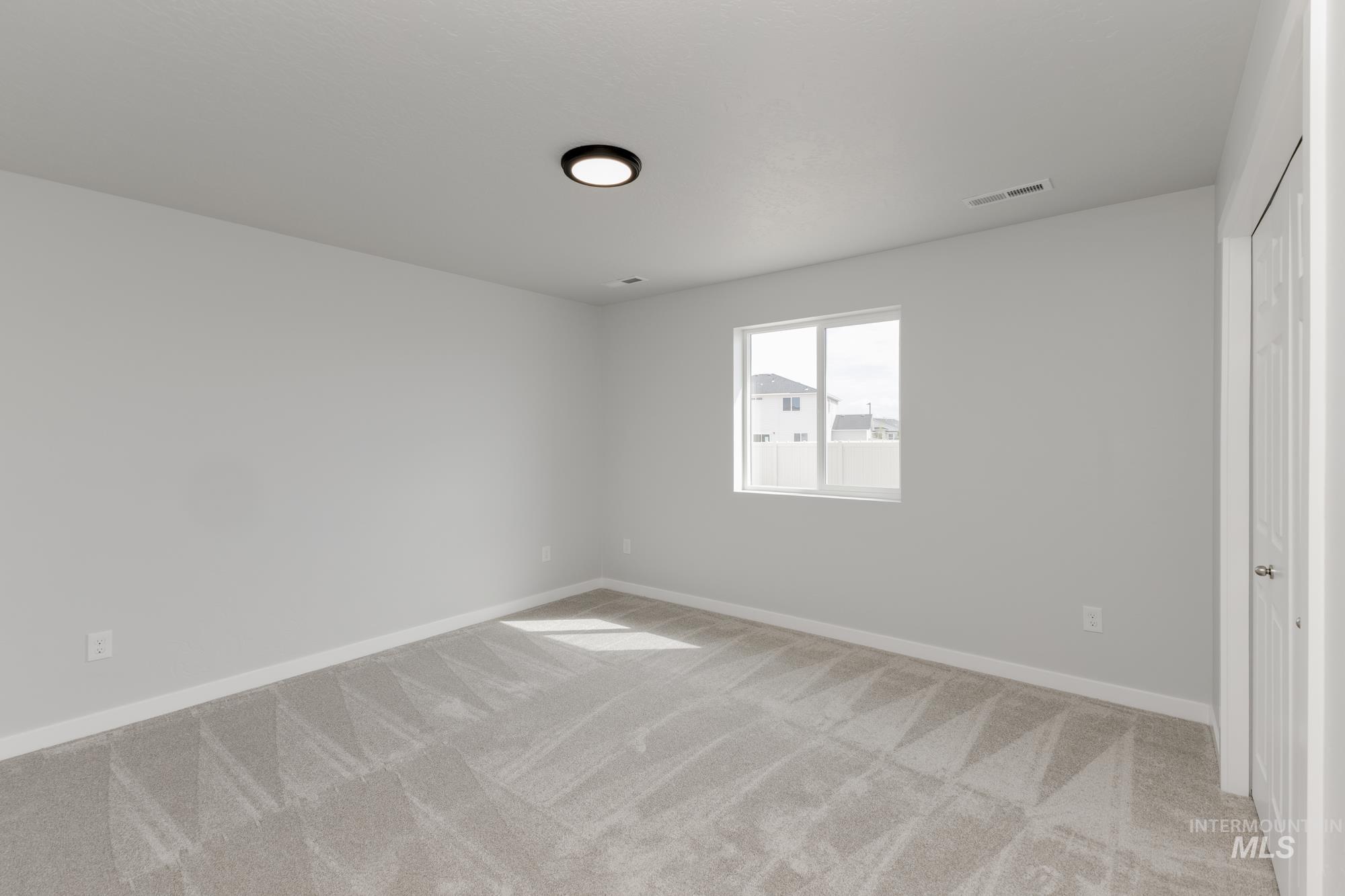 3409 E Red Maple Ct, Nampa, Idaho 83686, 3 Bedrooms, 2 Bathrooms, Residential For Sale, Price $364,990,MLS 98971484